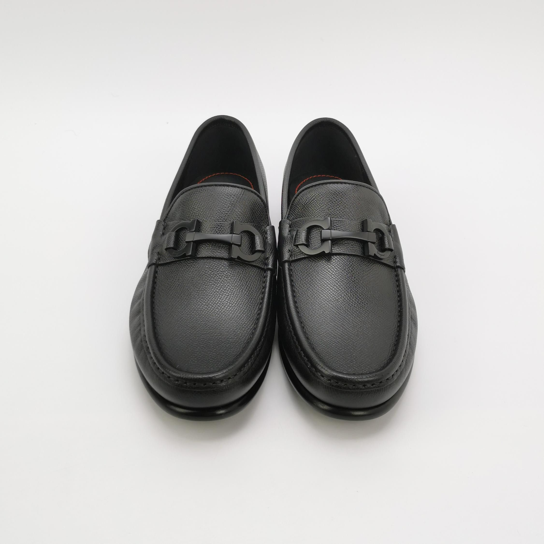 Salvatore Ferragamo Salvatore Ferragamo Gancini Leather Loafers EU 41.5 Size US 8 / EU 41 - 4 Thumbnail