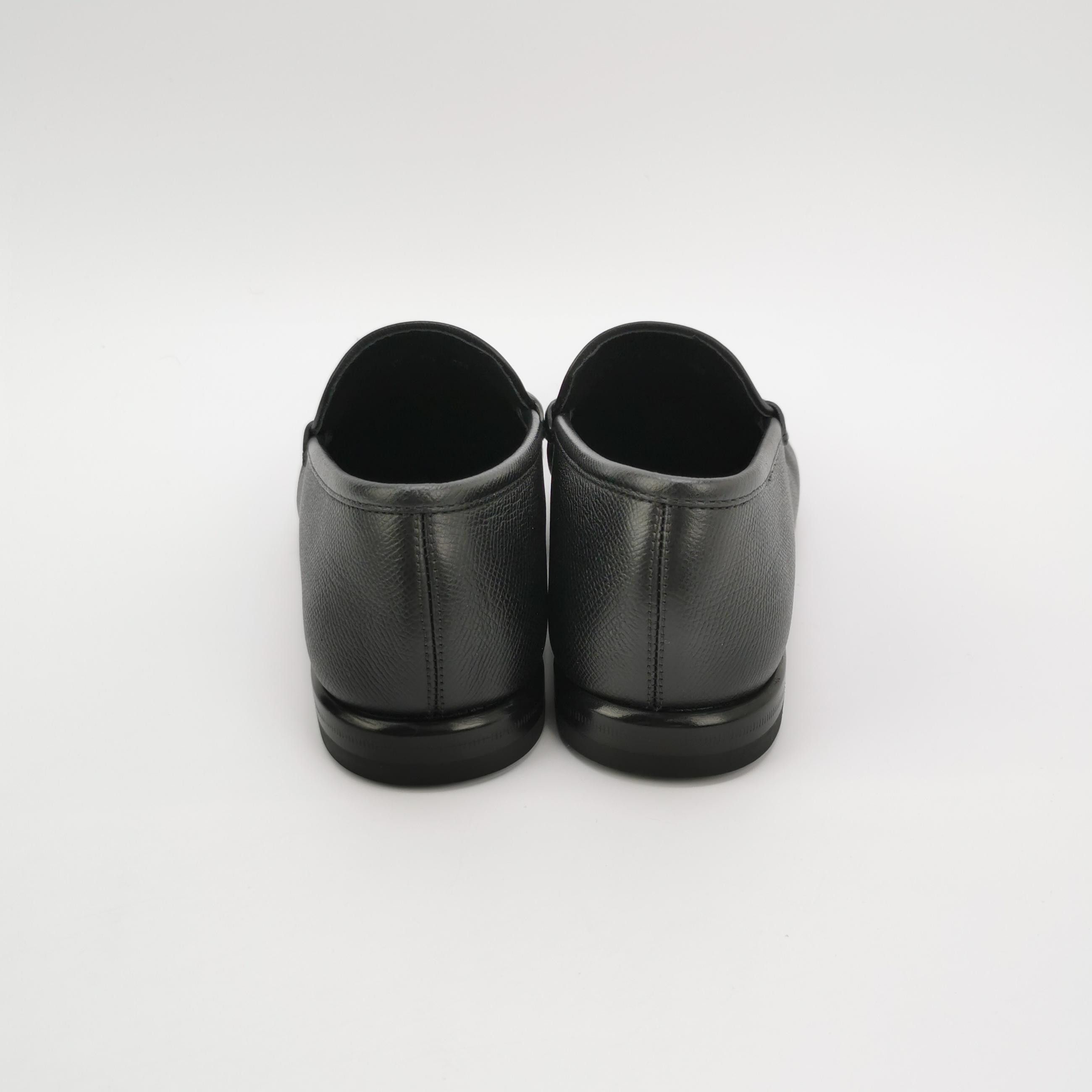 Salvatore Ferragamo Salvatore Ferragamo Gancini Leather Loafers EU 41.5 Size US 8 / EU 41 - 5 Thumbnail