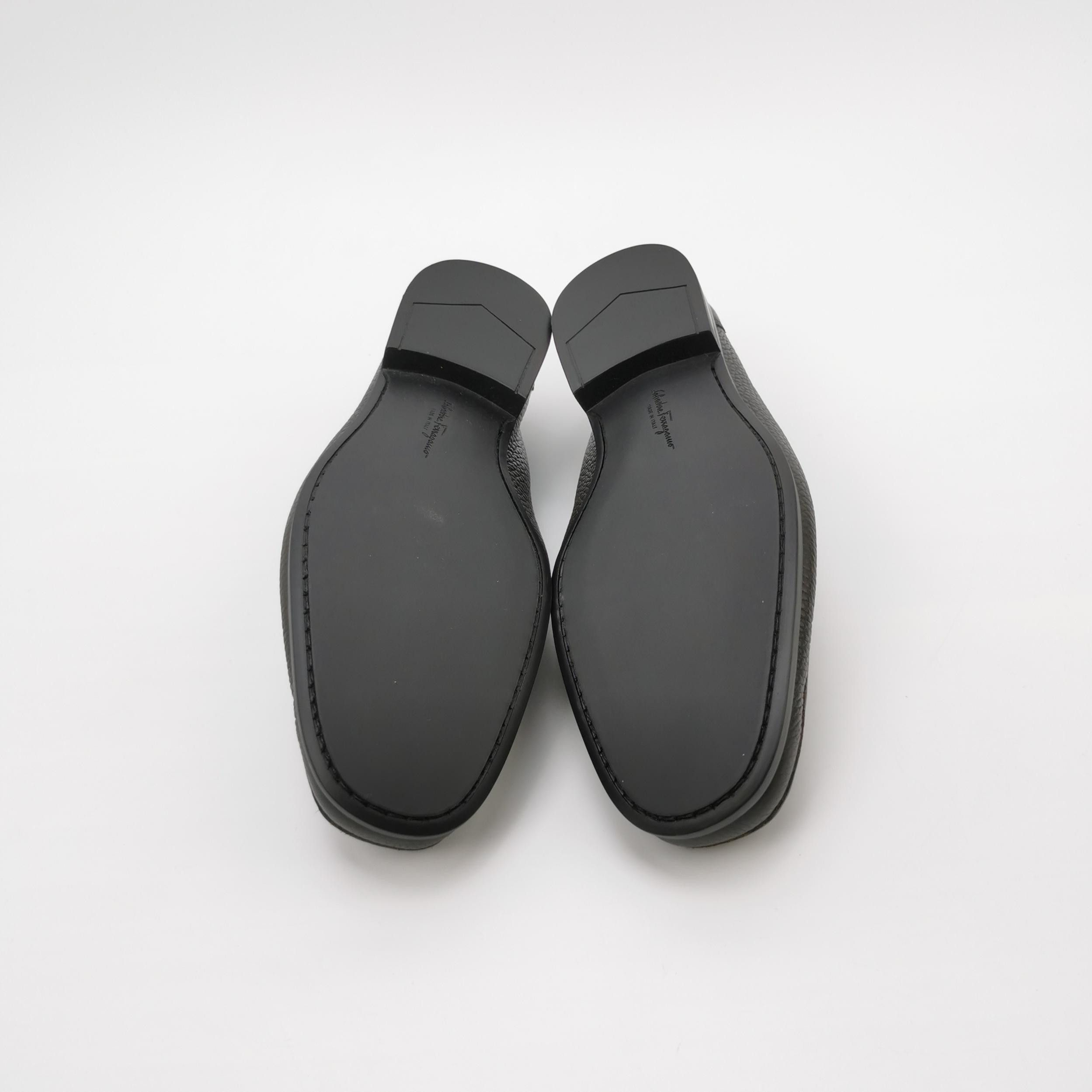 Salvatore Ferragamo Salvatore Ferragamo Gancini Pebbled Loafers 7.5 EEE Size US 8 / EU 41 - 6 Thumbnail