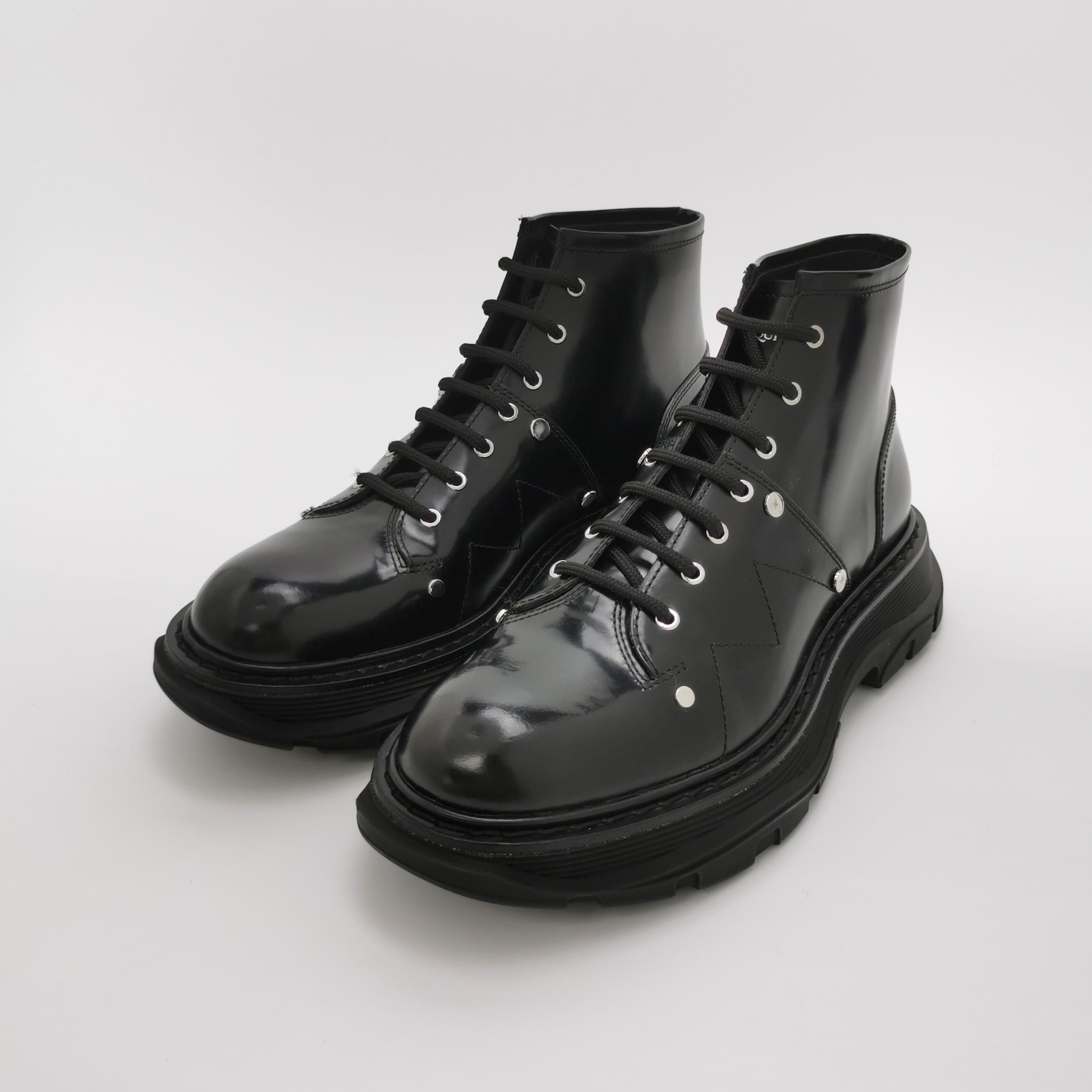 Alexander McQueen Alexander McQueen Studded Leather Boots 40 Size US 7 / EU 40 - 3 Thumbnail