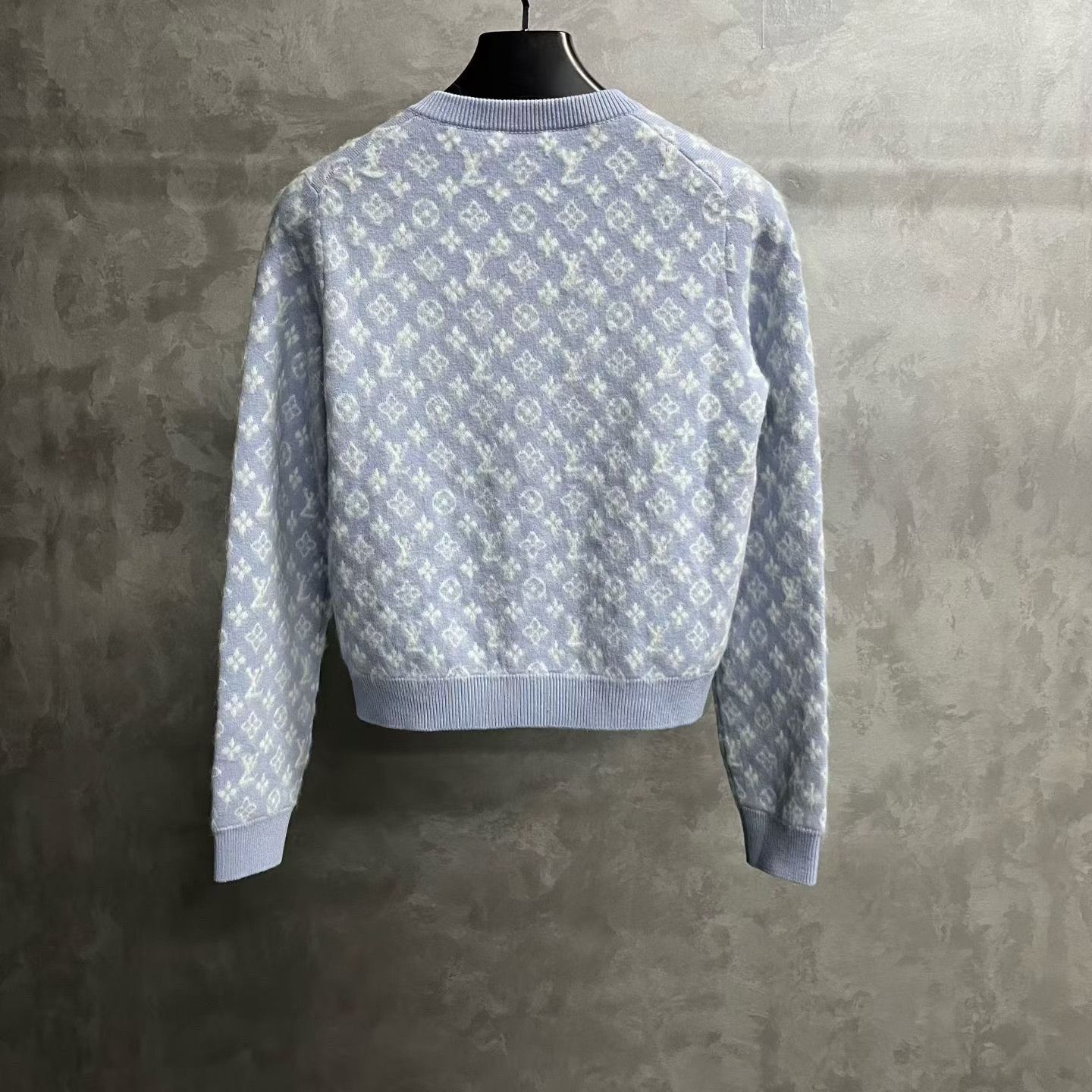 Louis Vuitton Louis Vuitton Knit Graphic Sweater s Men Size US S / EU 44-46 / 1 - 2 Thumbnail