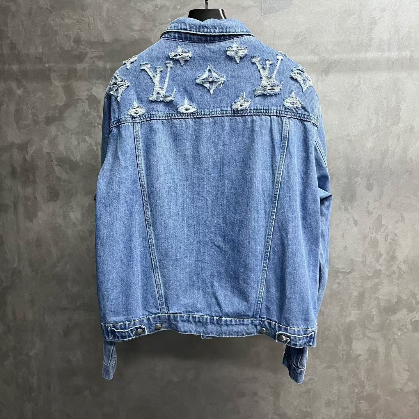 Louis Vuitton Louis Vuitton Retro Blue Light Jacket s Men Size US S / EU 44-46 / 1 - 2 Thumbnail