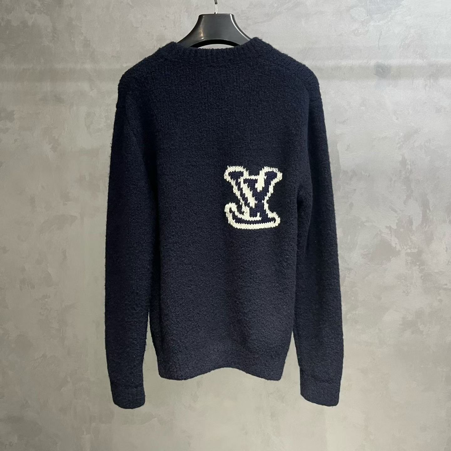 Louis Vuitton Louis Vuitton Wool Blue Sweater l Men Size US L / EU 52-54 / 3 - 2 Thumbnail