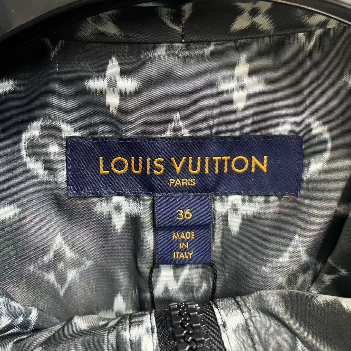Louis Vuitton Louis Vuitton Blue Jacket XS Women Size XS / US 0-2 / IT 36-38 - 3 Thumbnail