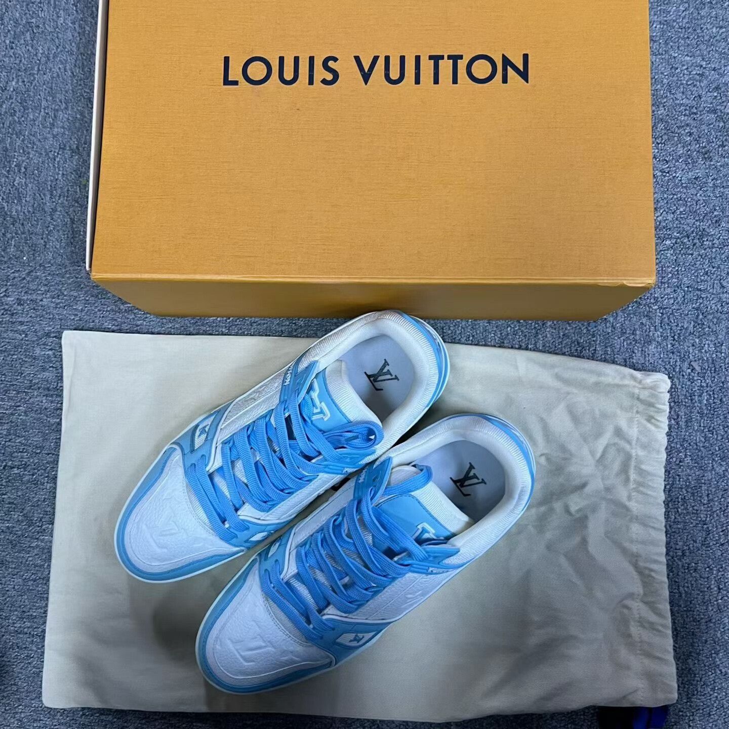 Louis Vuitton Louis Vuitton Leather Blue Lowtop Sneakers 9 Men Size US 9 / EU 42 - 4 Thumbnail
