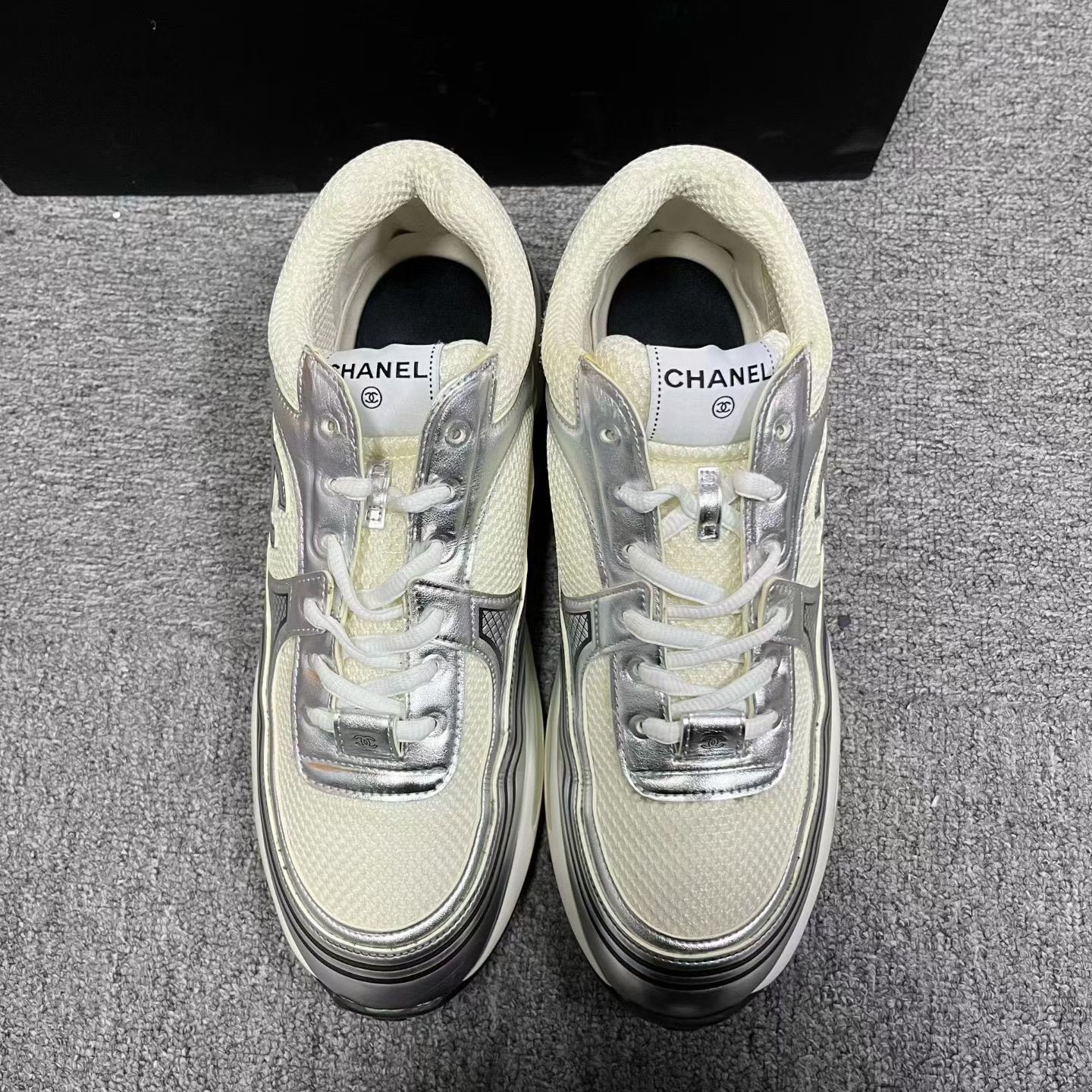 Chanel Chanel Casual Silver Lowtop Sneakers 11 Men Size US 11 / EU 44 - 2 Thumbnail
