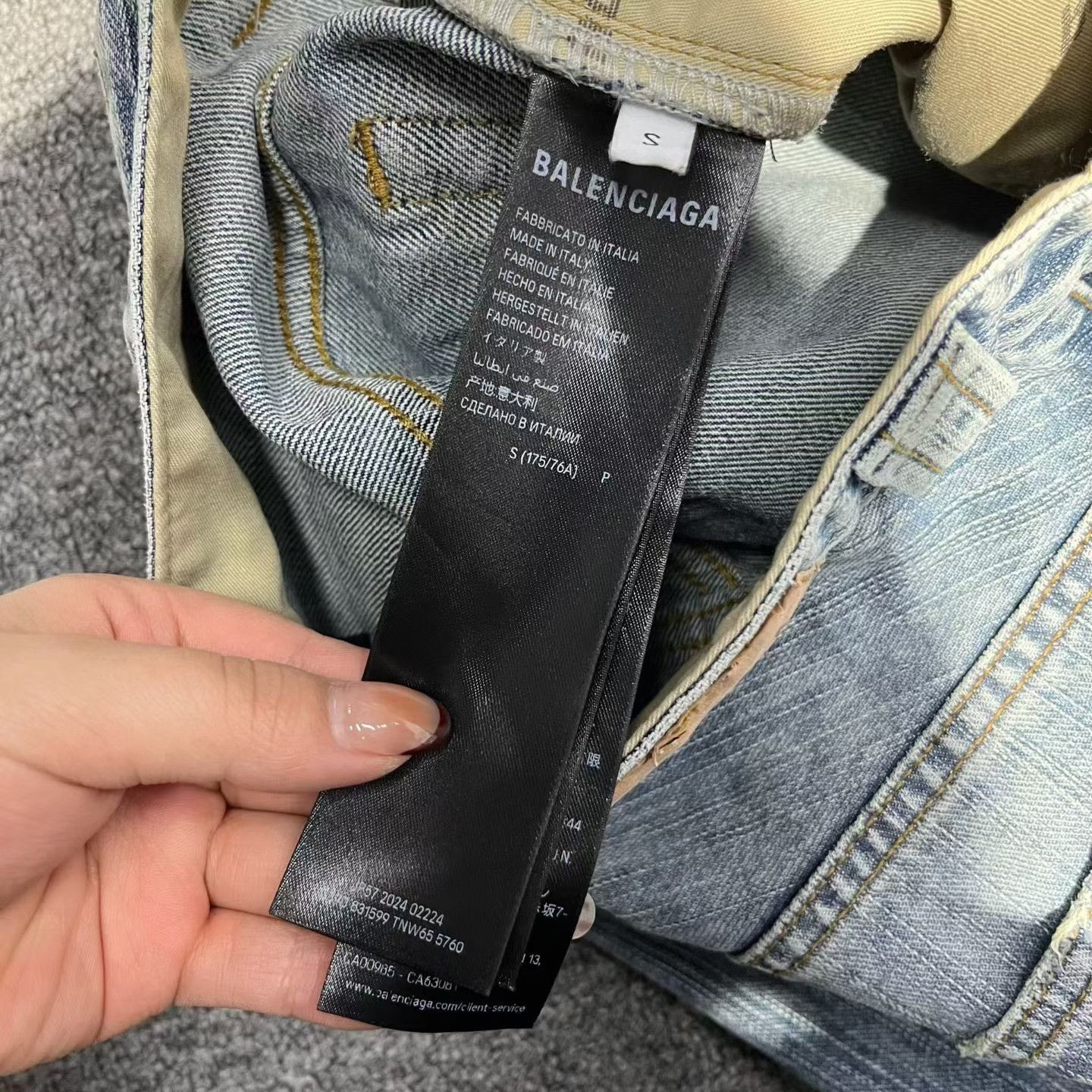 Balenciaga Balenciaga Denim Embroidered Blue Denim Jeans 30 Men Size US 30 / EU 46 - 4 Thumbnail