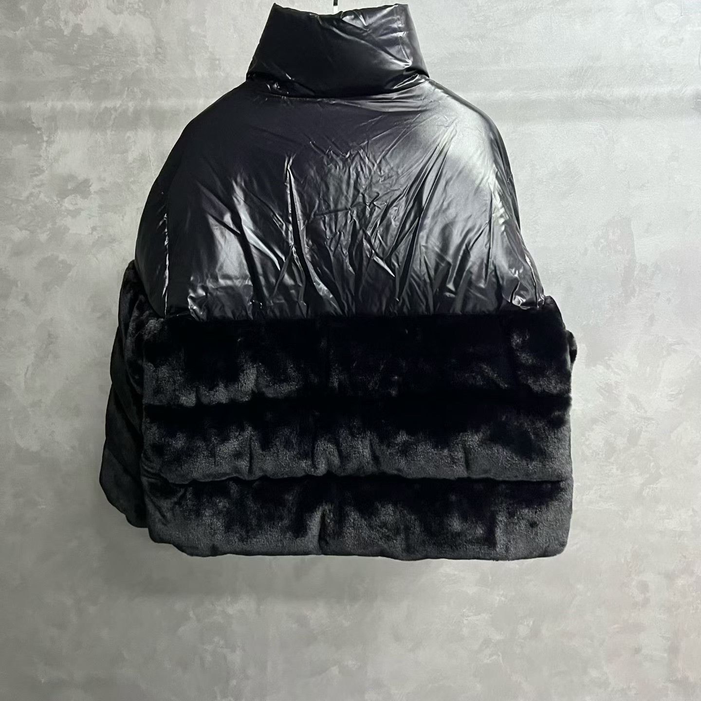 Moncler Moncler Patchwork Black Heavy Coat l Men Size US L / EU 52-54 / 3 - 2 Thumbnail