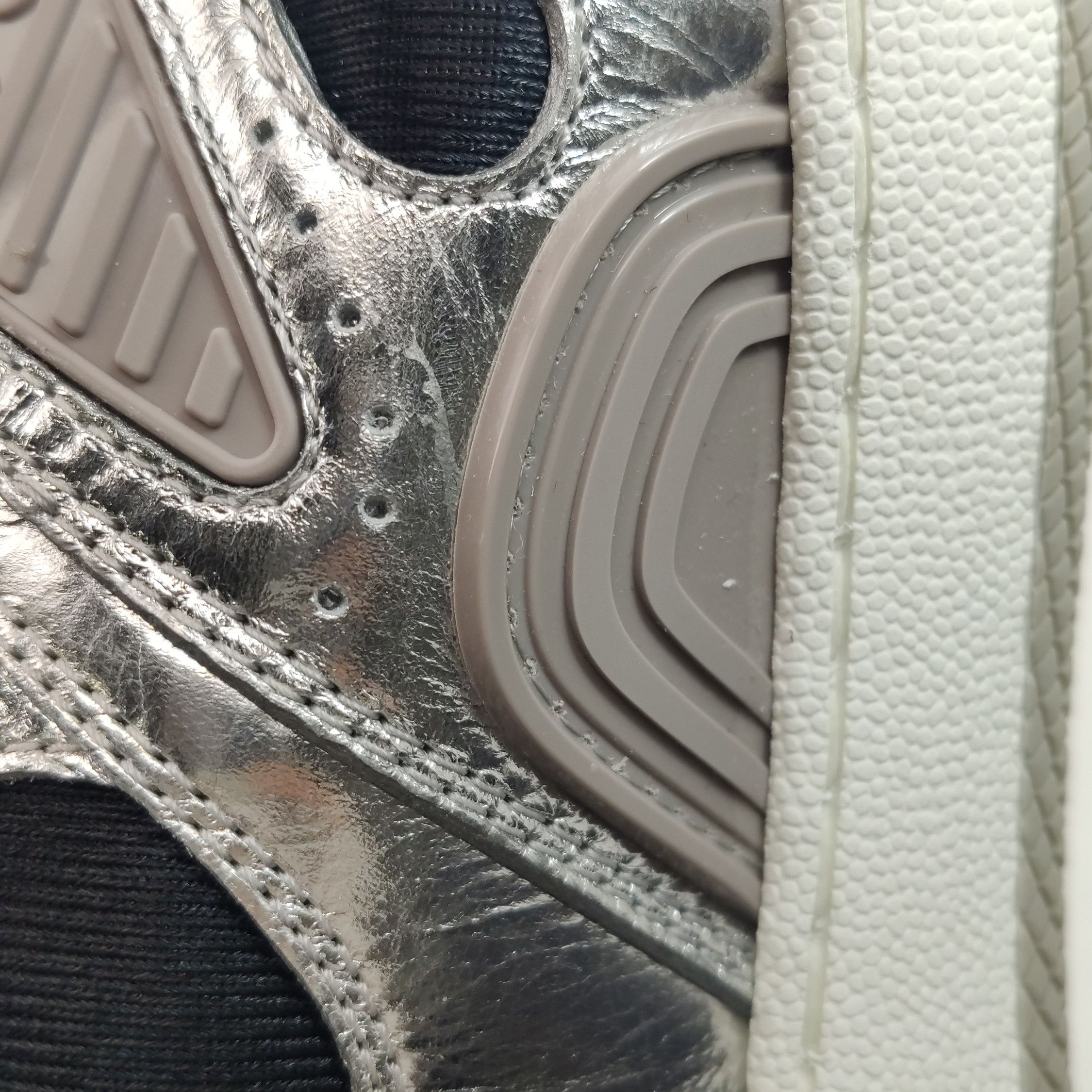 Gucci Gucci Silver Basket Low-Top Sneakers 44 Size US 11 / EU 44 - 8 Thumbnail