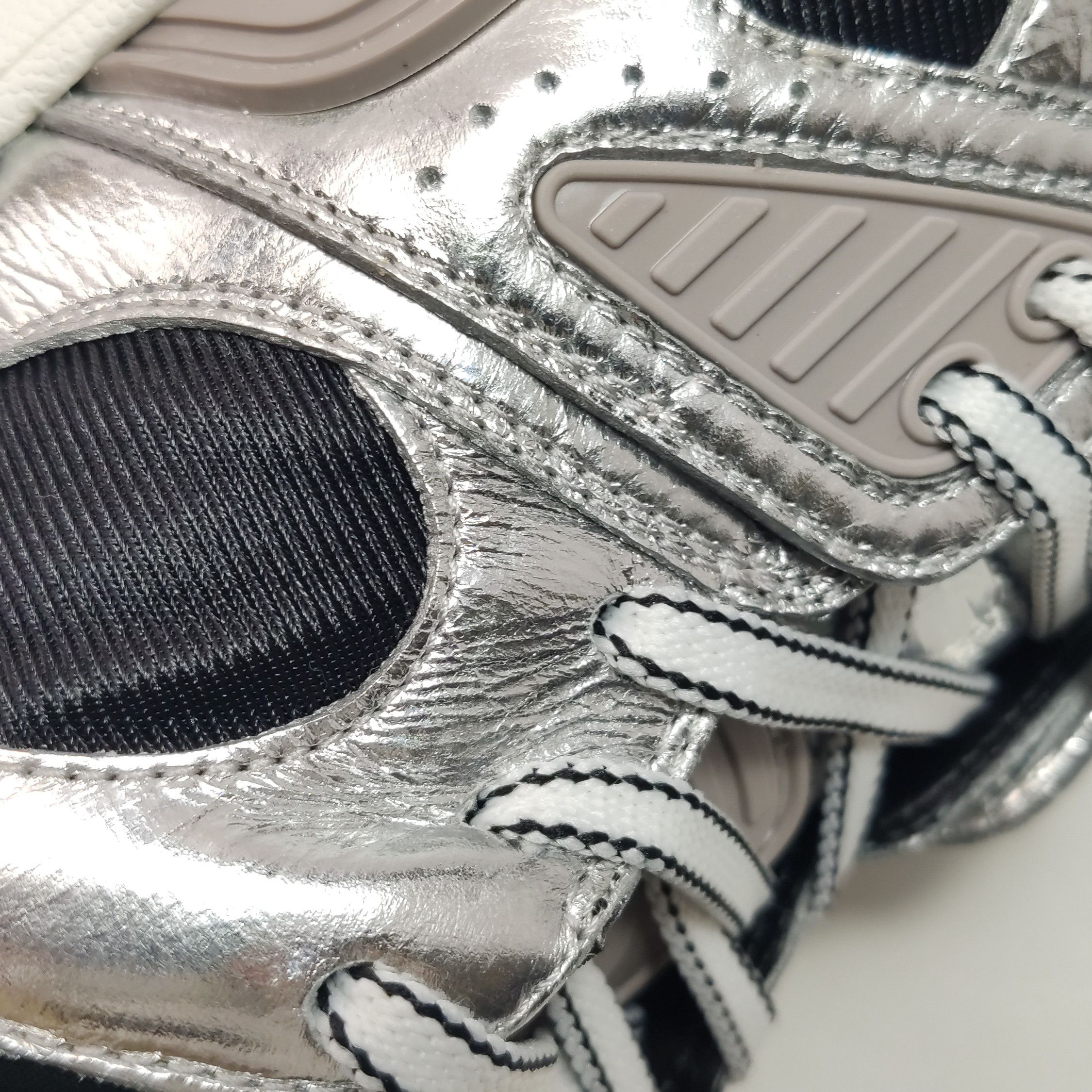 Gucci Gucci Silver Basket Low-Top Sneakers 44 Size US 11 / EU 44 - 9 Thumbnail