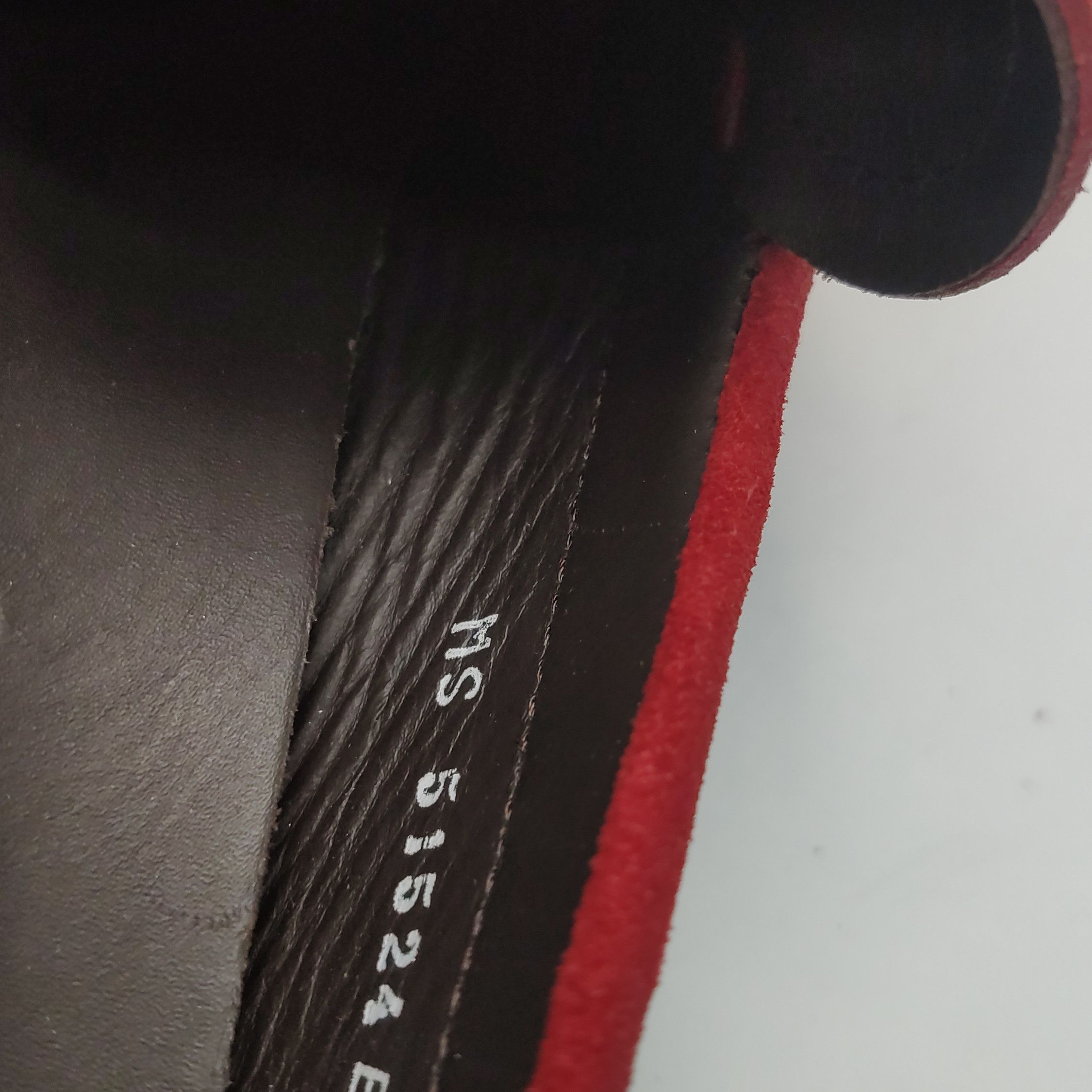 Salvatore Ferragamo Salvatore Ferragamo Suede Gancini Moccasins US 7 Size US 7 / EU 40 - 11 Thumbnail