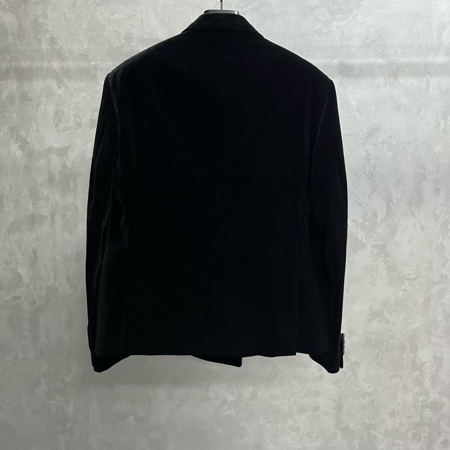 Louis Vuitton Louis Vuitton Velvet Black Suit 40r Men Size 40R - 2 Thumbnail