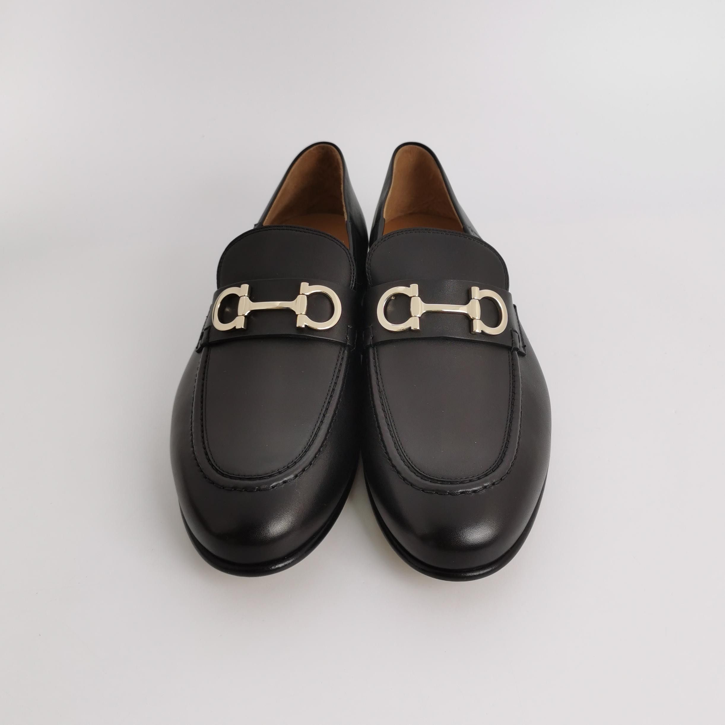 Salvatore Ferragamo Salvatore Ferragamo Gancini Leather Loafers 8 EEE Size US 9 / EU 42 - 4 Thumbnail