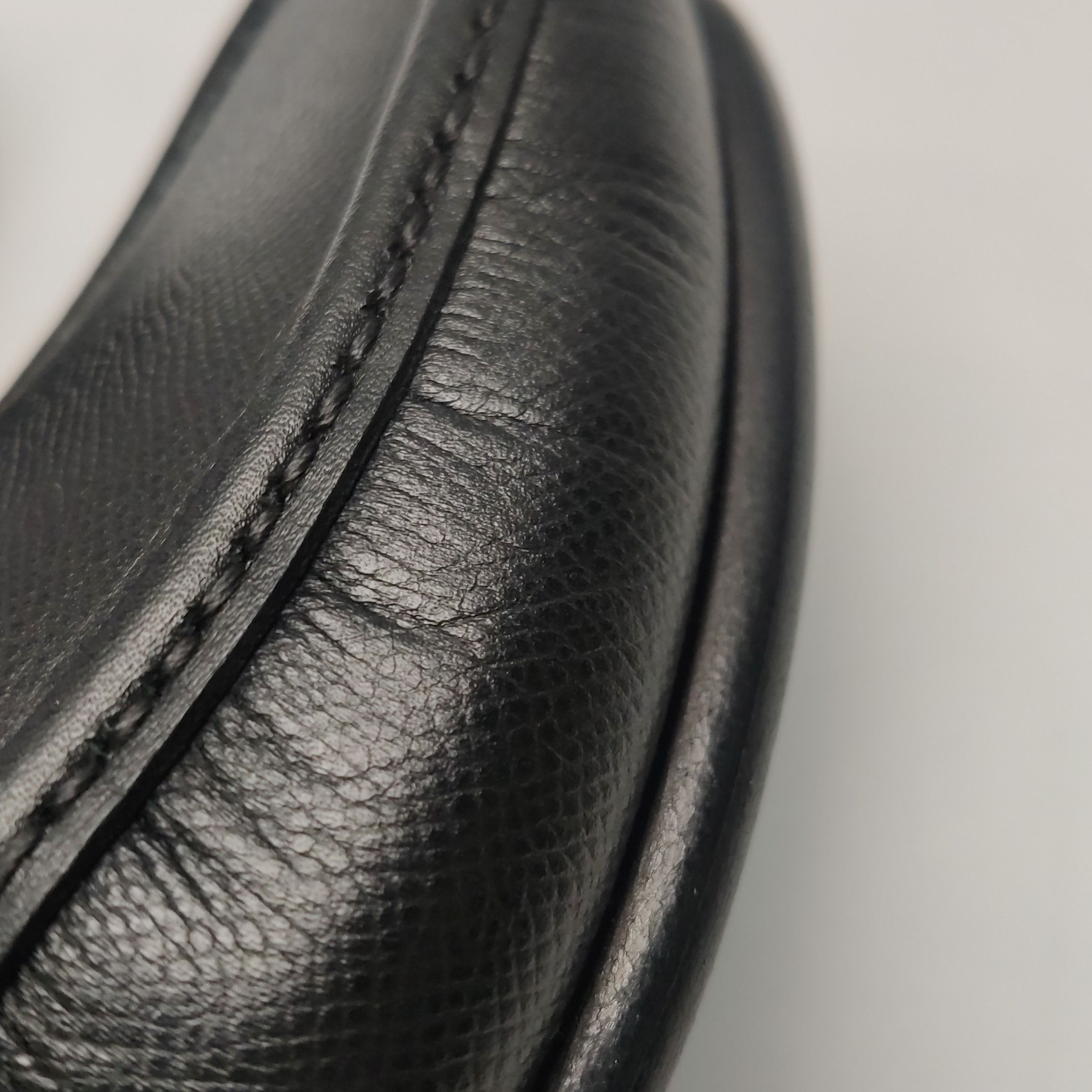 Salvatore Ferragamo Salvatore Ferragamo Gancini Grained Leather Loafers 41.5 Size US 8 / EU 41 - 11 Thumbnail