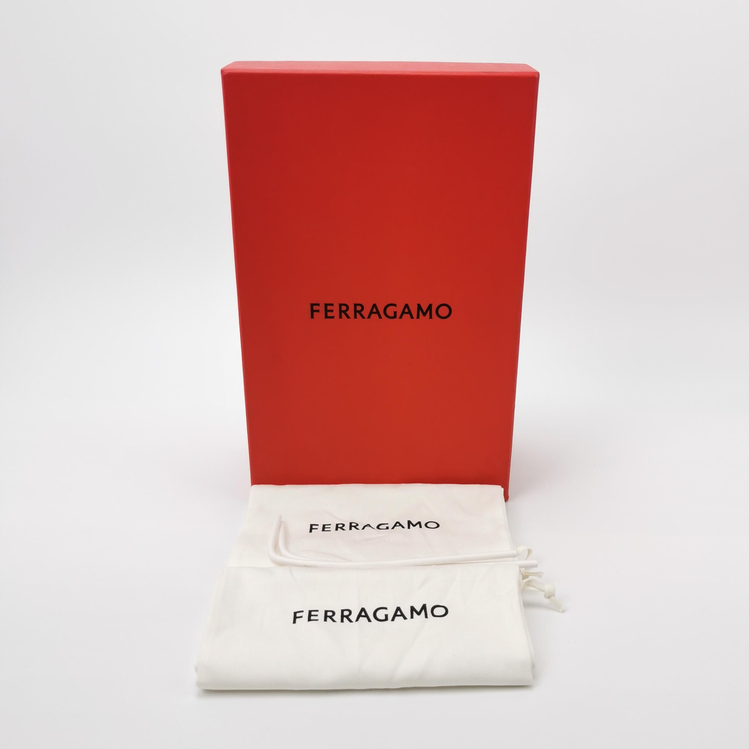 Salvatore Ferragamo Salvatore Ferragamo Gancini Grained Leather Loafers 41.5 Size US 8 / EU 41 - 7 Thumbnail