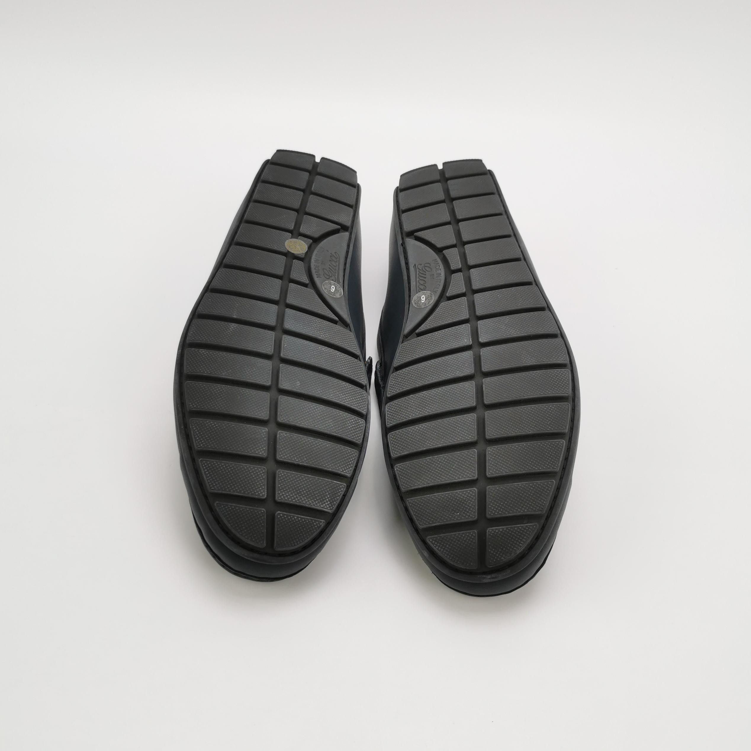 Gucci Gucci Signature Leather Loafers Size 9 Size US 7 / EU 40 - 6 Thumbnail