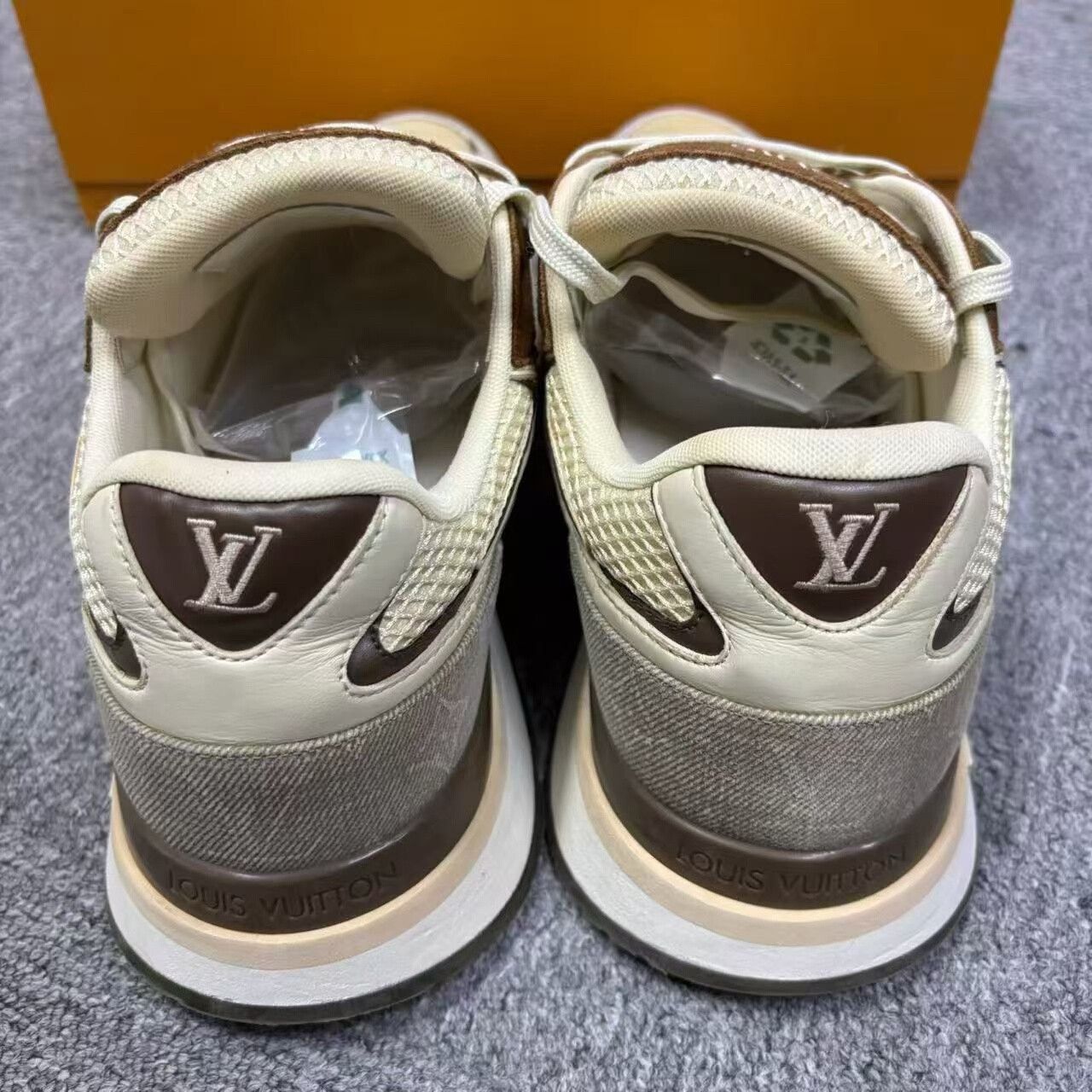 Louis Vuitton Louis Vuitton Denim Brown Lowtop Sneakers 10 Men Size US 10 / EU 43 - 4 Thumbnail