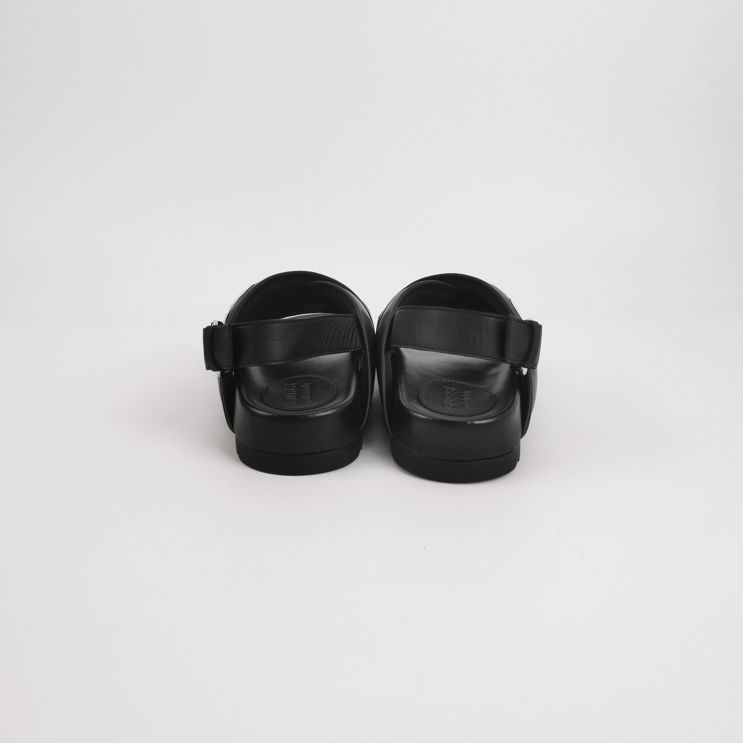 Gucci Gucci Logo Leather Sandals Size EU 39 Size US 6 / EU 39 - 5 Thumbnail