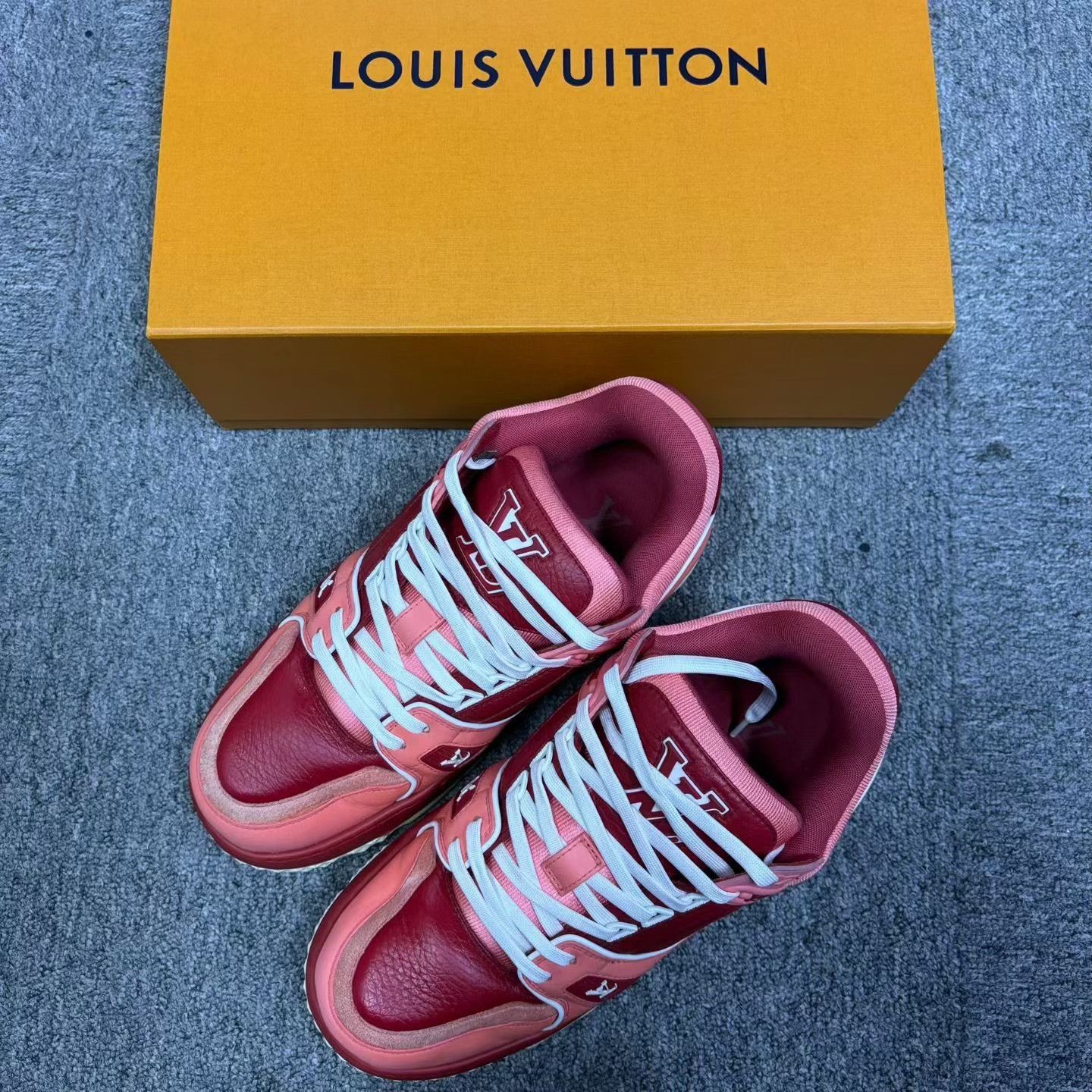 Louis Vuitton Louis Vuitton Training Red Lowtop Sneakers 8.5 Men Size US 8.5 / EU 41-42 - 4 Thumbnail