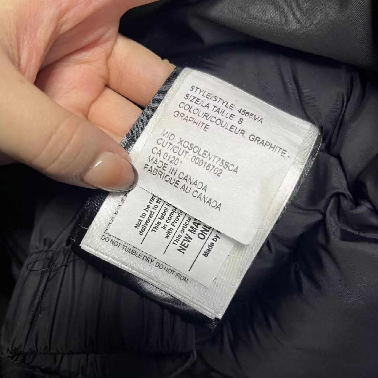 Canada Goose Canada Goose Retro Graphic Gray Heavy Coat s Men Size US S / EU 44-46 / 1 - 3 Thumbnail