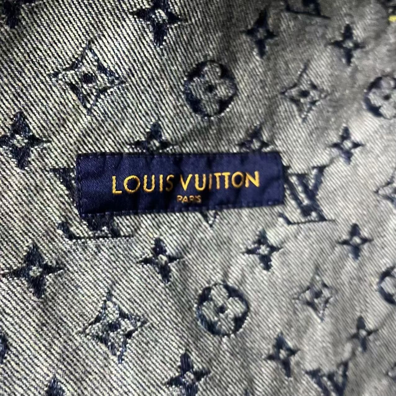 Louis Vuitton Louis Vuitton Collab Blue Light Jacket m Men Size US M / EU 48-50 / 2 - 5 Thumbnail