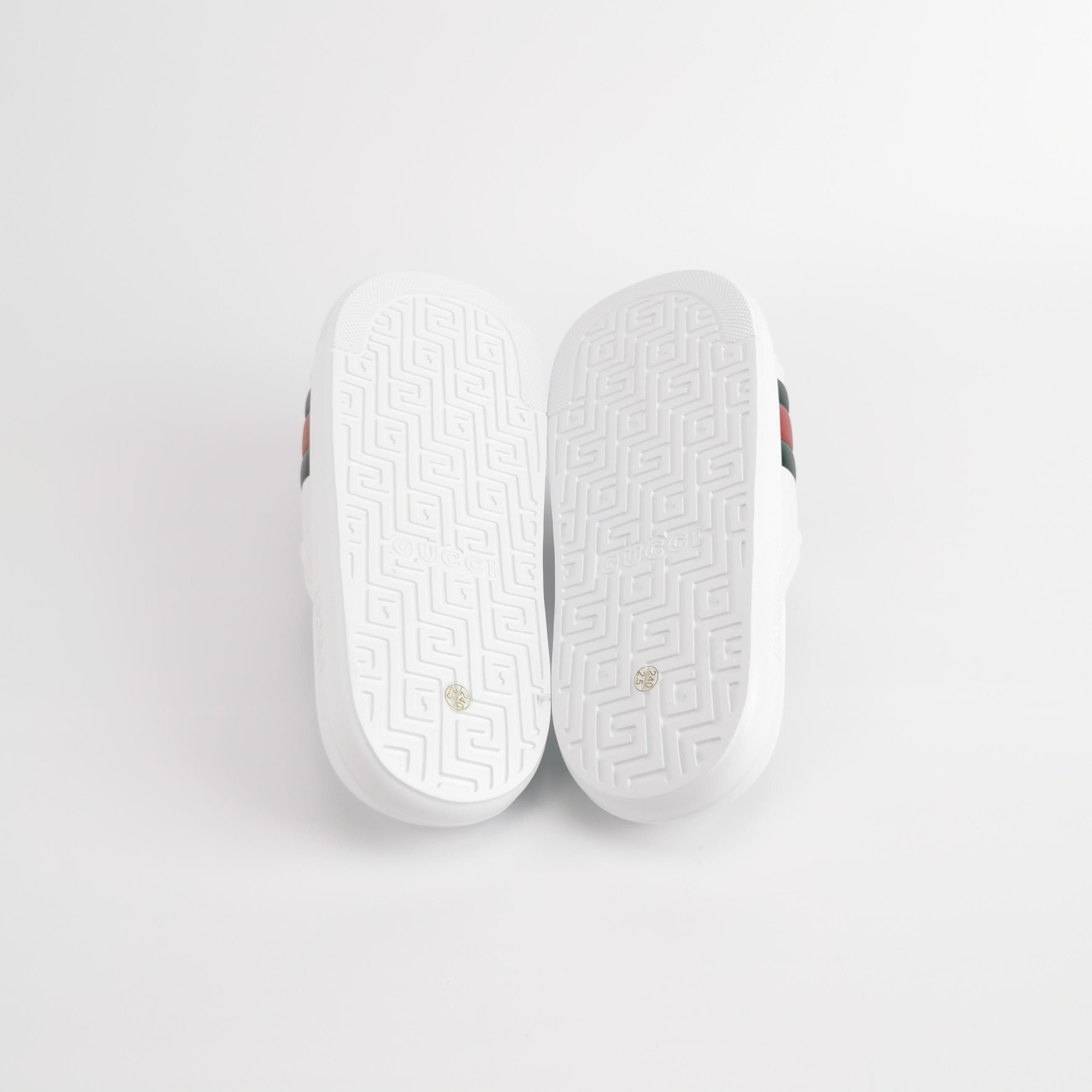 Gucci Gucci Web Stripe Slide Sandals Size 39 Size US 6 / EU 39 - 6 Thumbnail
