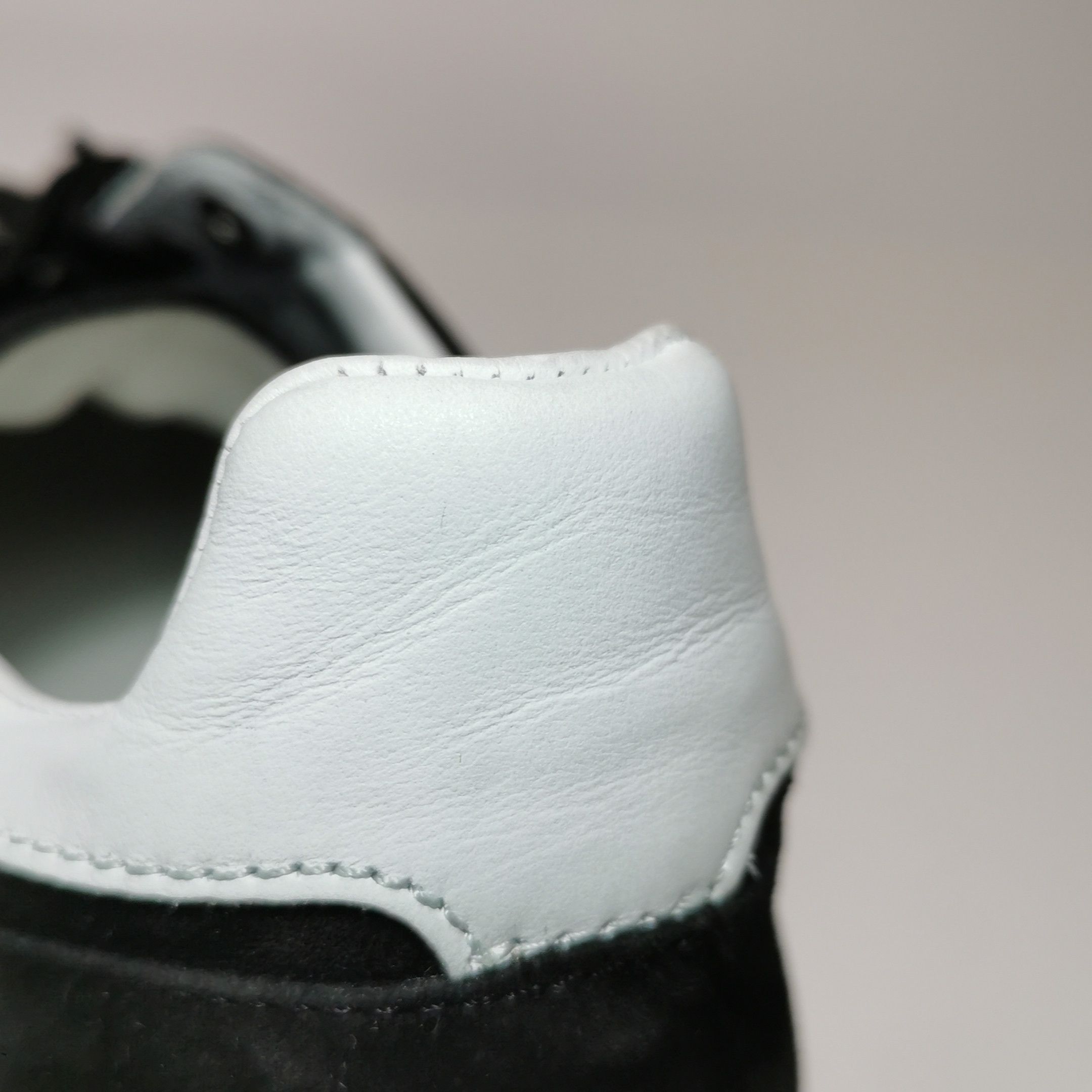 Hogan Hogan Suede Panel Logo Sneakers EU 41 Size US 8 / EU 41 - 13 Thumbnail