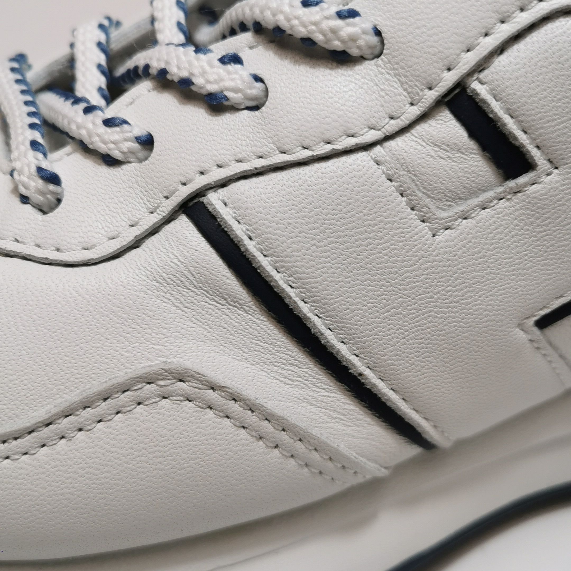 Hogan Hogan Leather Logo Low-Top Sneakers Size 39 Size US 6 / EU 39 - 10 Thumbnail