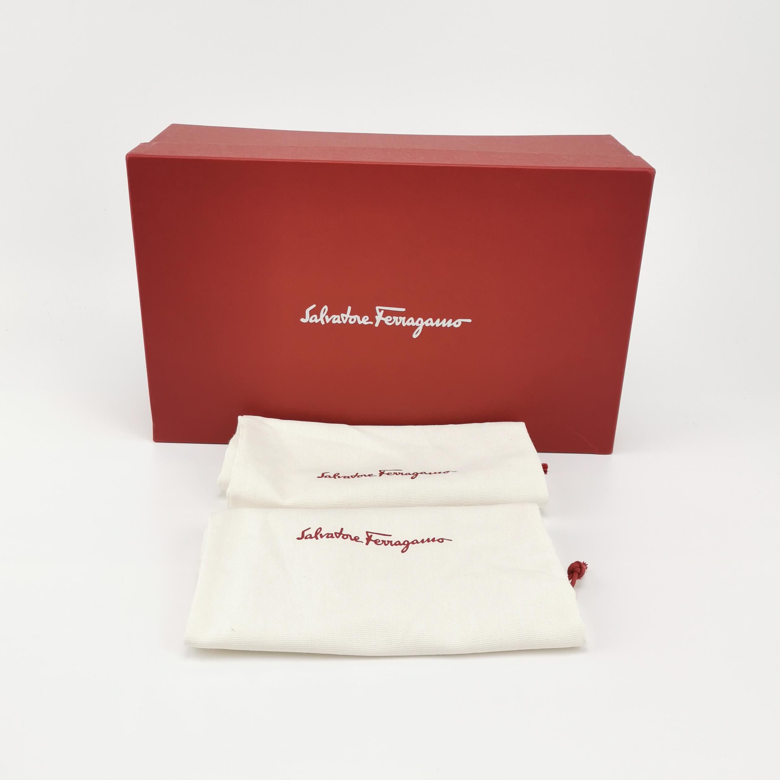 Salvatore Ferragamo Salvatore Ferragamo Gancini Leather Loafers Size 41 Size US 8 / EU 41 - 7 Thumbnail