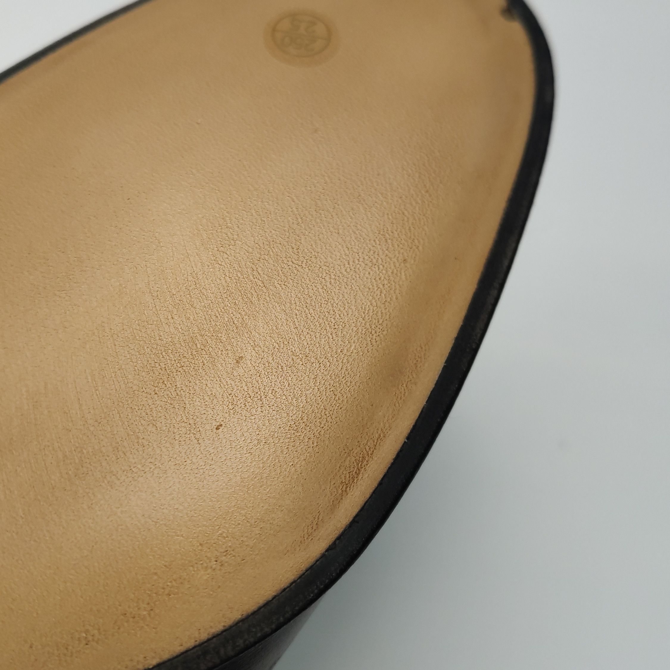 Gucci Gucci Interlocking G Leather Loafers US 8.5 Size US 8 / EU 41 - 9 Thumbnail