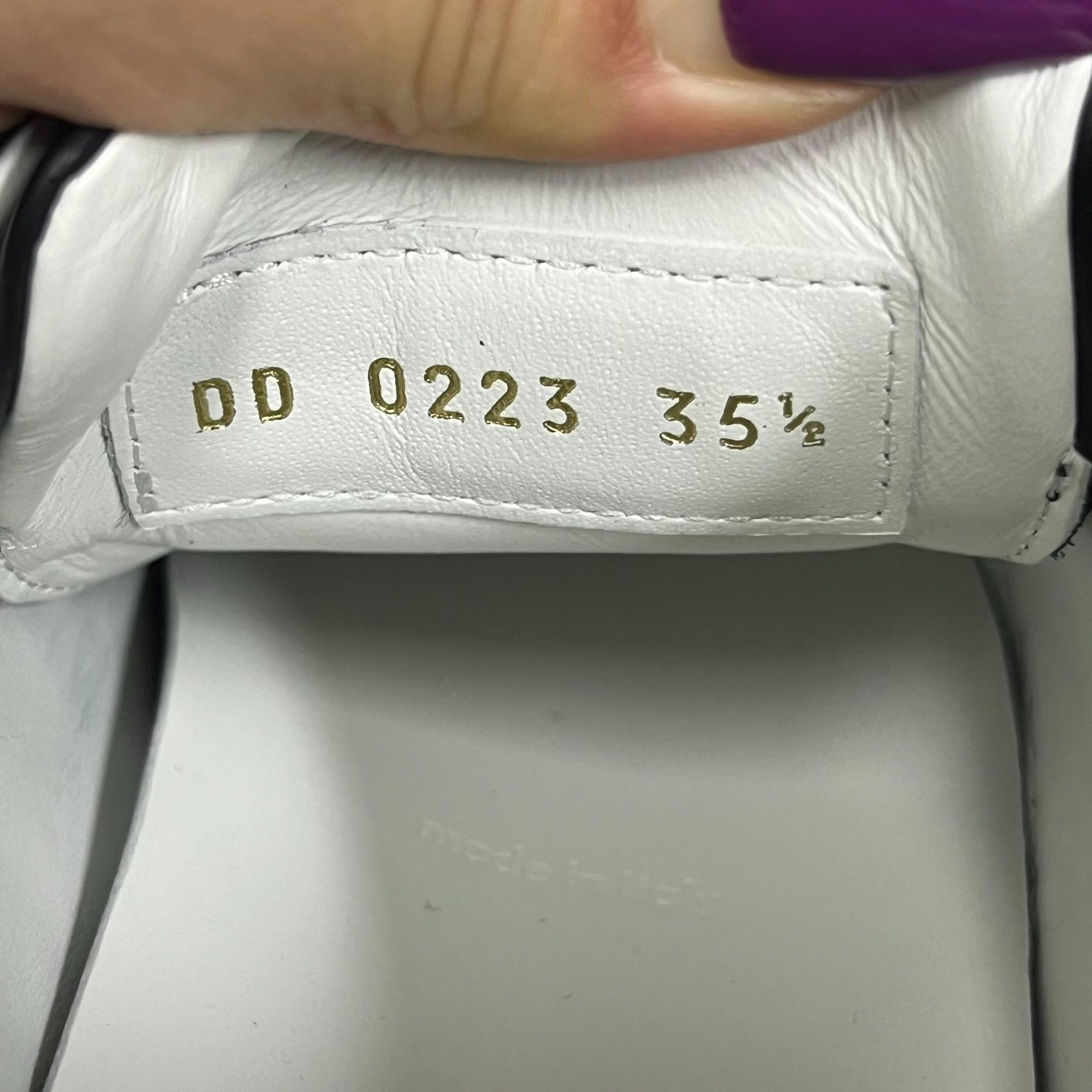 Louis Vuitton Louis Vuitton Casual Black Lowtop Sneakers us_5-5 Women Size US 5.5 / IT 35.5 - 5 Thumbnail