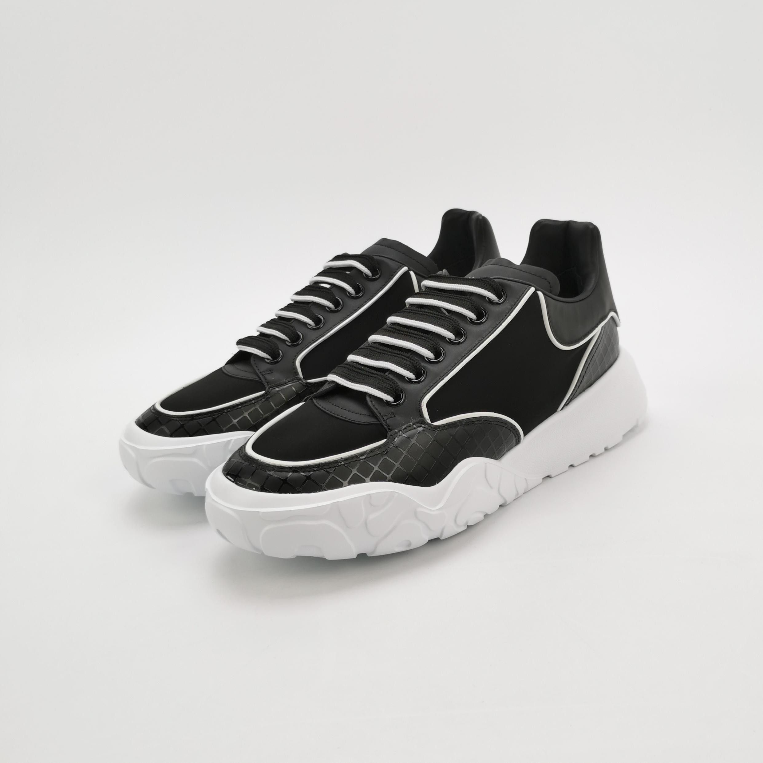 Alexander McQueen Alexander McQueen Leather Colorblock Sneakers 41 Size US 8 / EU 41 - 3 Thumbnail