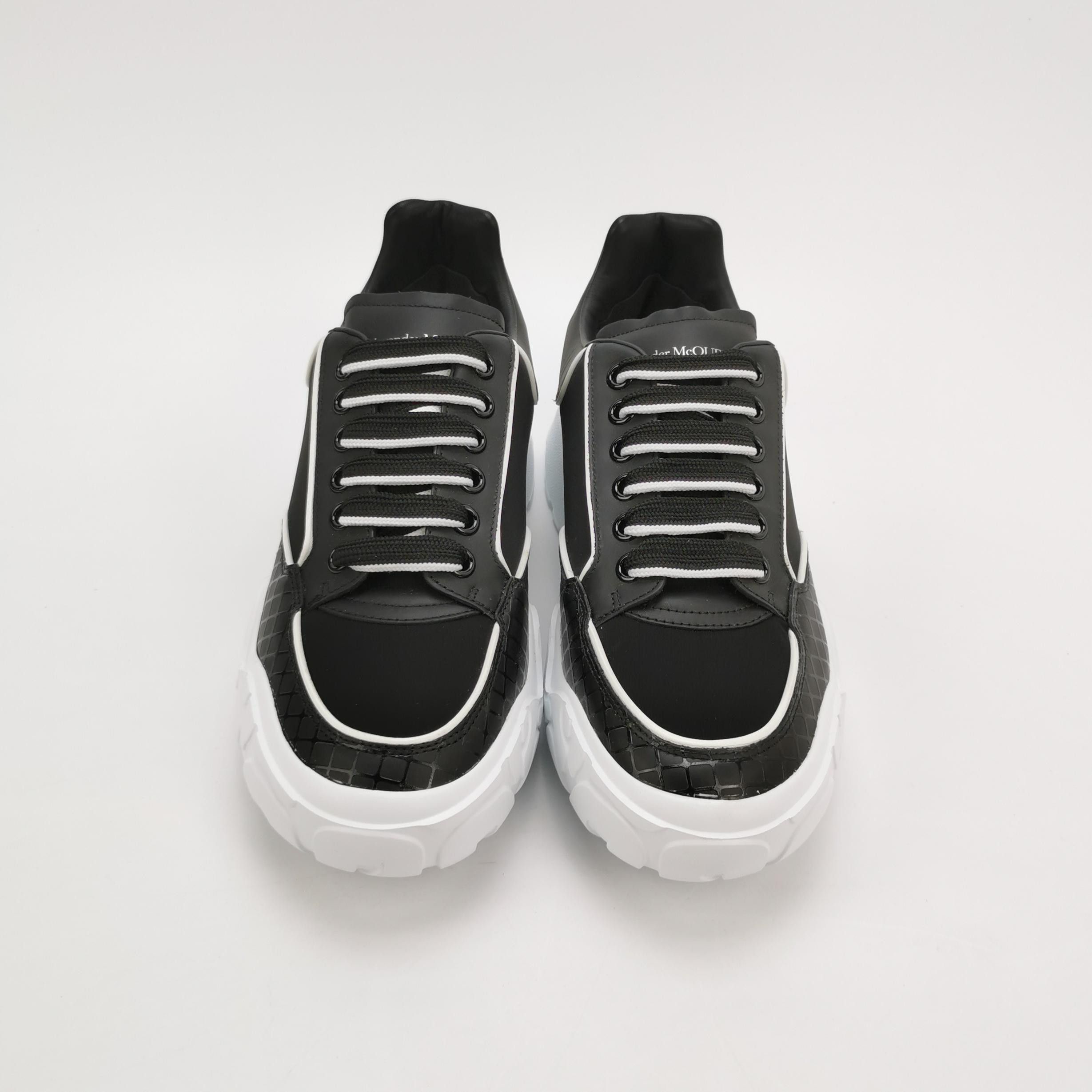 Alexander McQueen Alexander McQueen Leather Colorblock Sneakers 41 Size US 8 / EU 41 - 4 Thumbnail