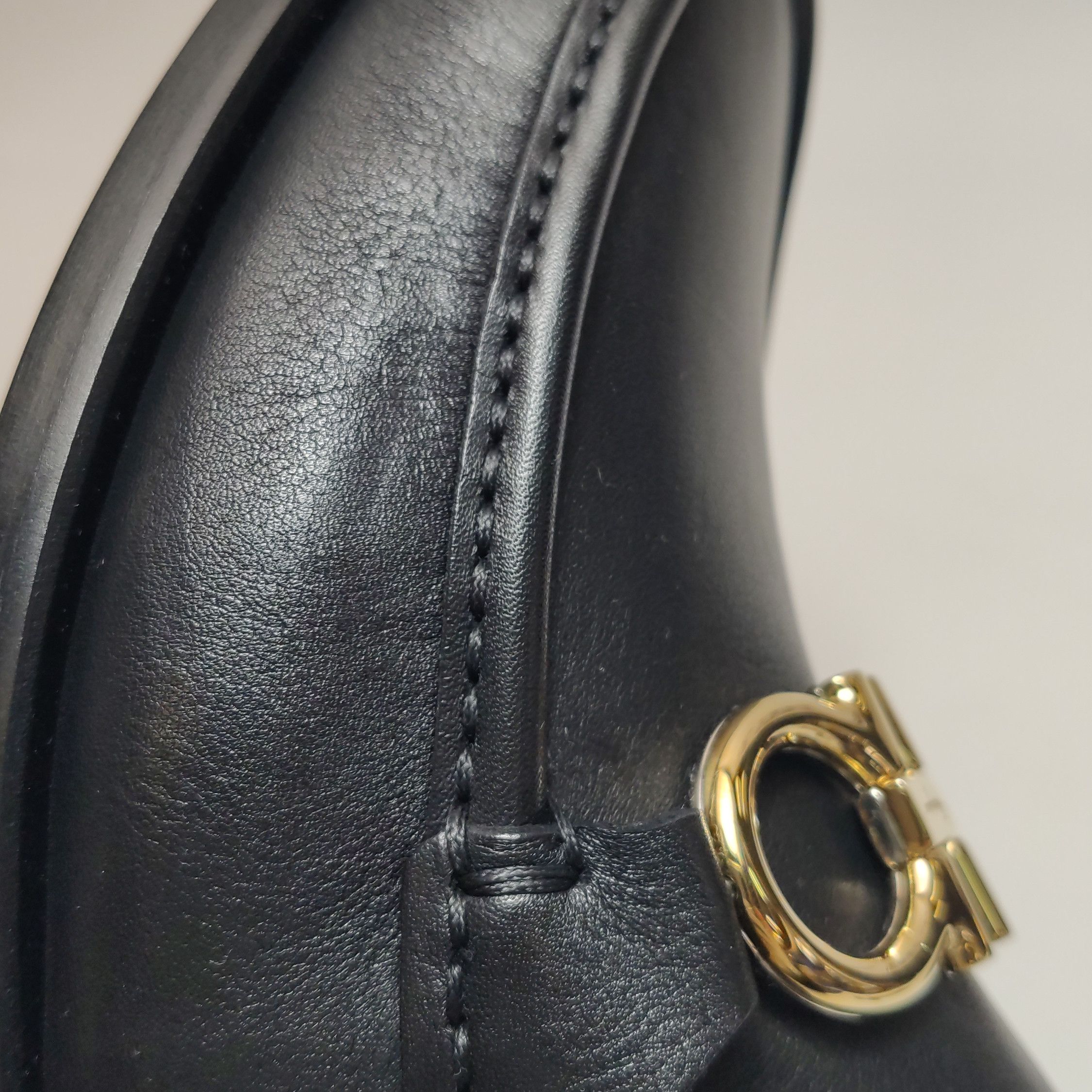 Salvatore Ferragamo Salvatore Ferragamo Gancini Bit Loafers US 8.5 Size US 9 / EU 42 - 8 Thumbnail