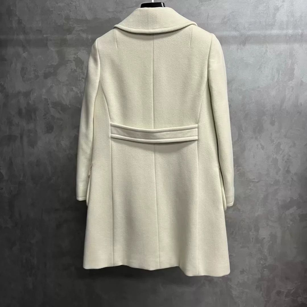 Gucci Gucci Wool Beige Coat M Women Size M / US 6-8 / IT 42-44 - 2 Thumbnail