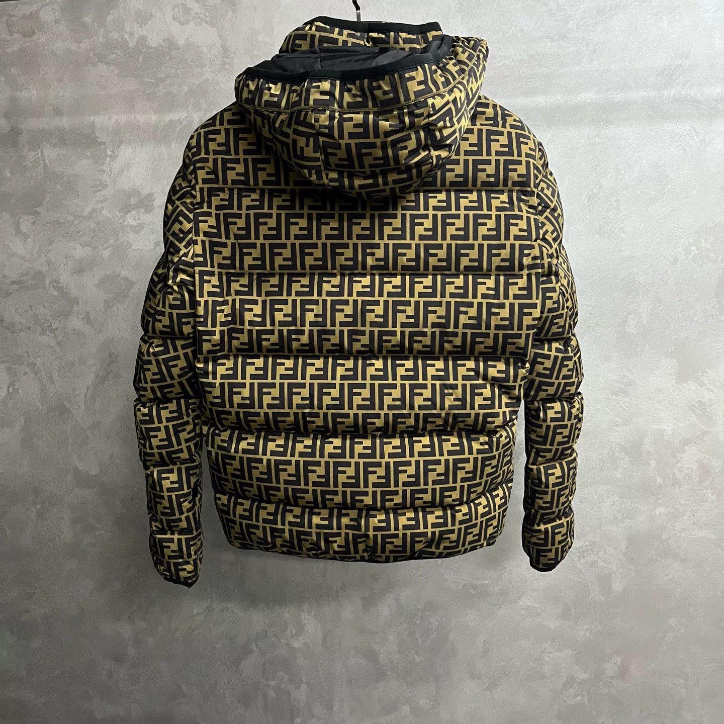 Fendi Fendi Retro Cotton Beige Heavy Coat xs Men Size US XS / EU 42 / 0 - 2 Thumbnail