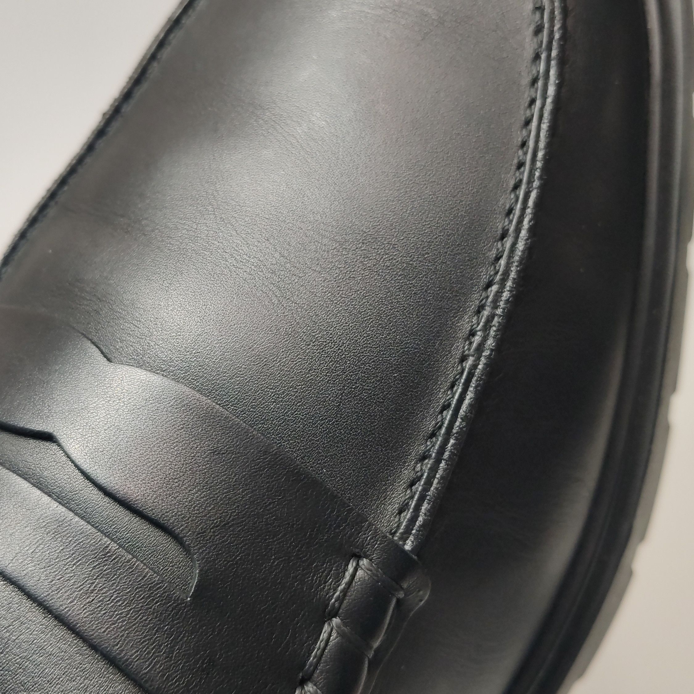 Tod's Tod's Black Leather Penny Loafers 42 Size US 9 / EU 42 - 8 Thumbnail