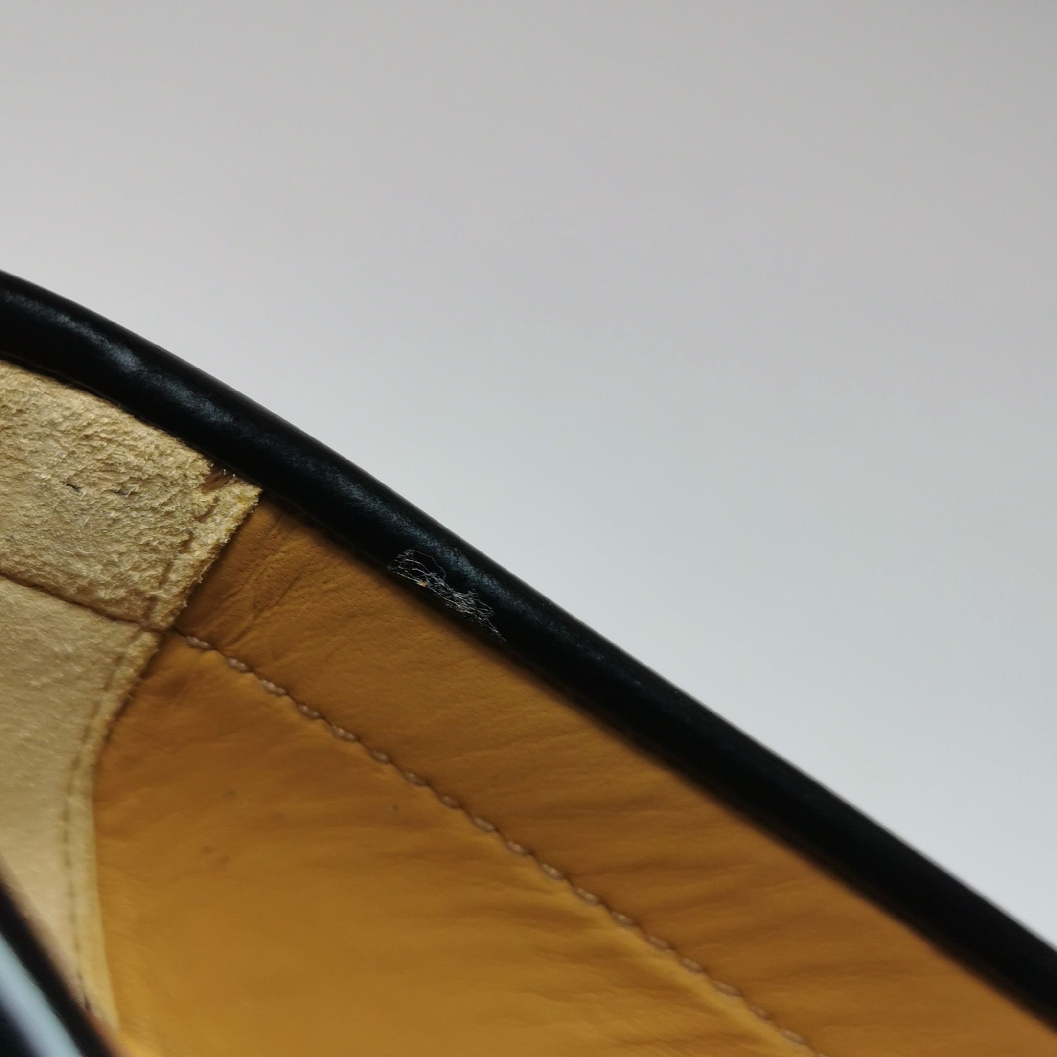 Gucci Gucci Interlocking G Leather Loafers 38.5 Size US 5.5 / EU 38 - 8 Thumbnail