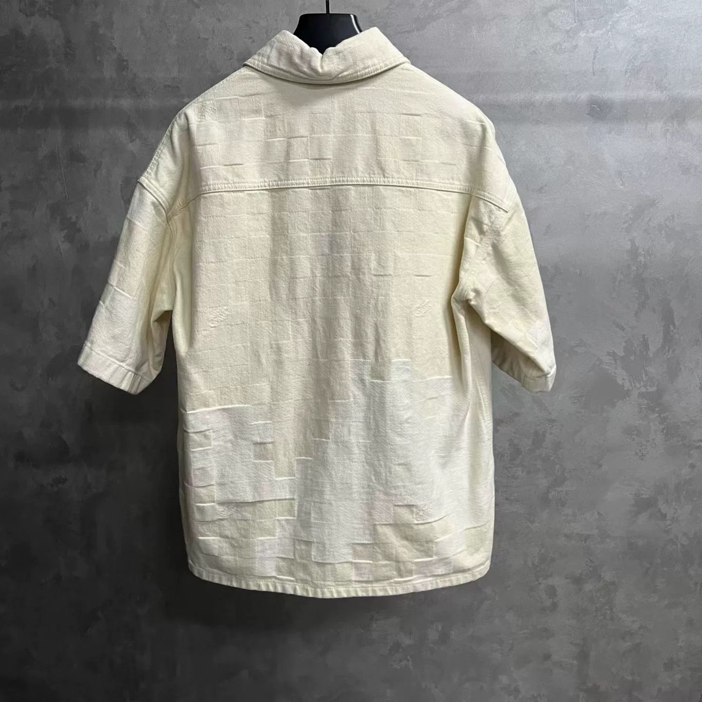 Louis Vuitton Louis Vuitton Embroidered Plaid Beige Shirt s Men Size US S / EU 44-46 / 1 - 2 Thumbnail