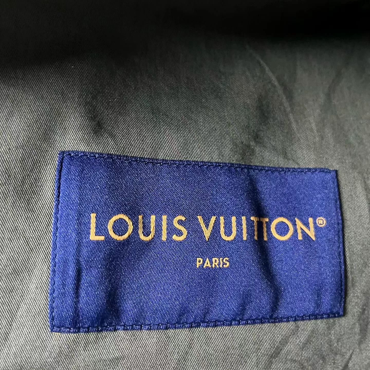 Louis Vuitton Louis Vuitton Brown Light Jacket m Men Size US M / EU 48-50 / 2 - 3 Thumbnail