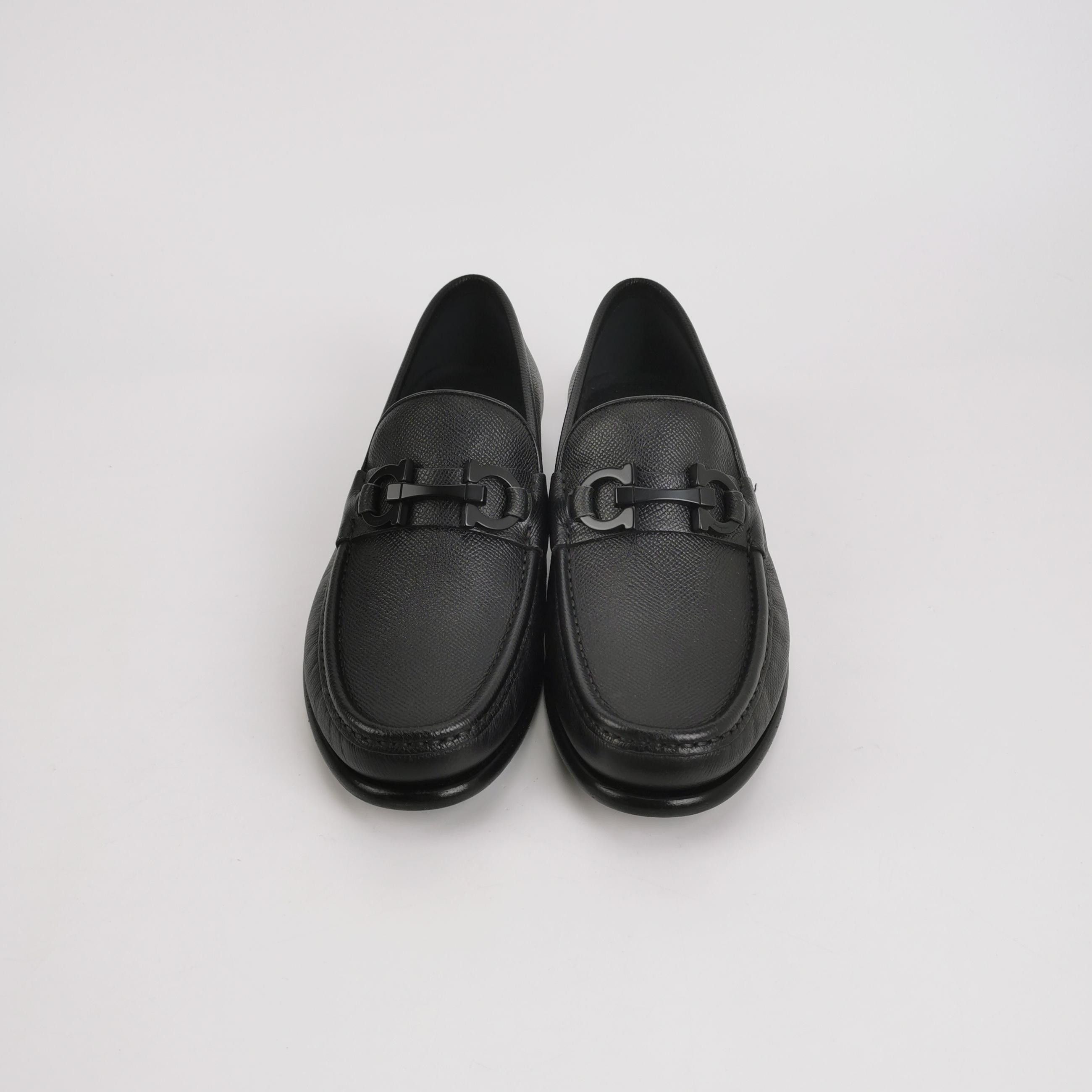 Salvatore Ferragamo Salvatore Ferragamo Gancini Leather Loafers US 6.5 Size US 7 / EU 40 - 4 Thumbnail