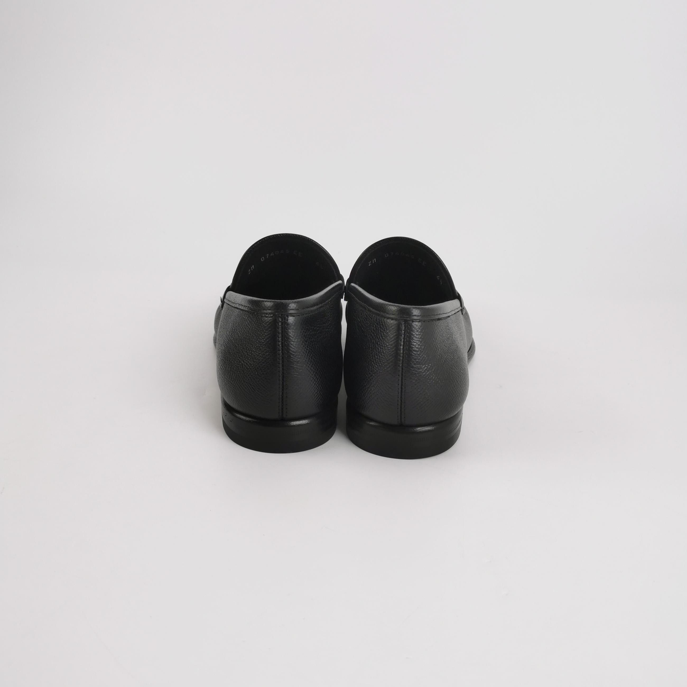 Salvatore Ferragamo Salvatore Ferragamo Gancini Leather Loafers US 6.5 Size US 7 / EU 40 - 5 Thumbnail