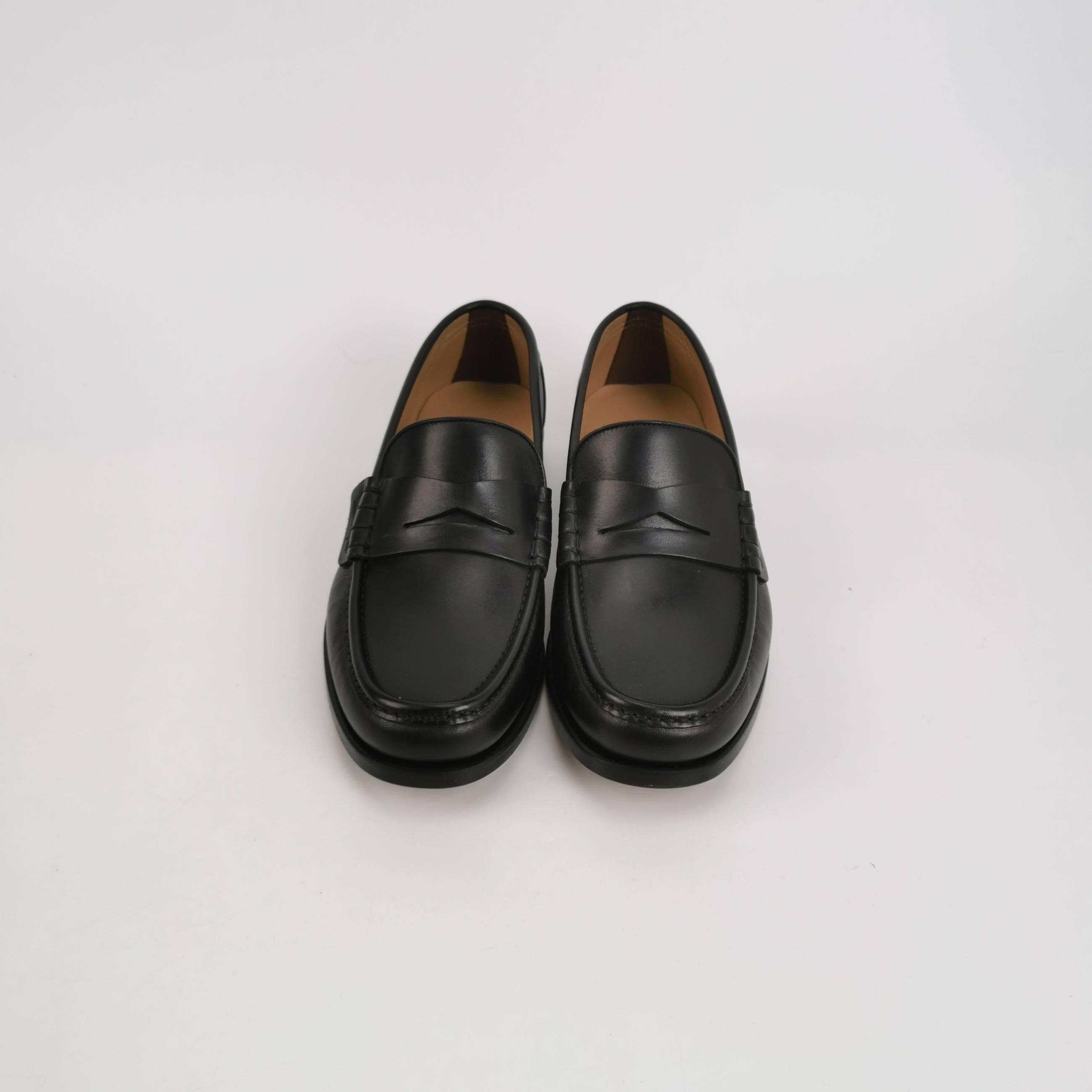 Salvatore Ferragamo Salvatore Ferragamo Gancini Leather Loafers Size 6.5 Size US 7 / EU 40 - 4 Thumbnail
