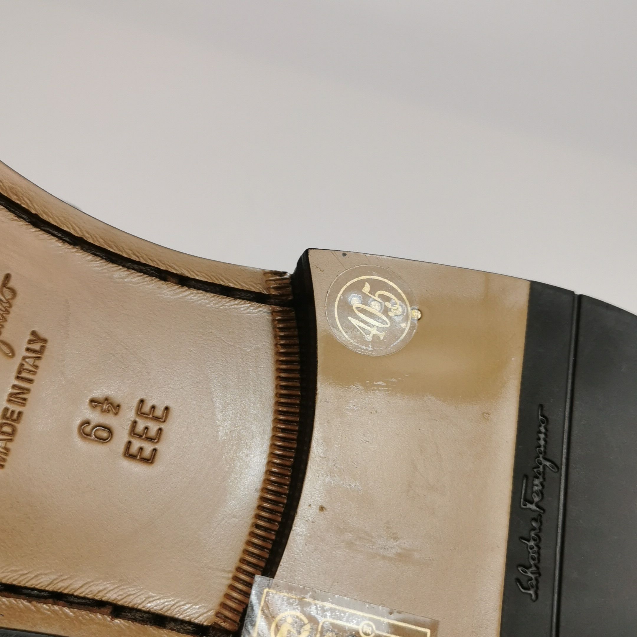 Salvatore Ferragamo Salvatore Ferragamo Gancini Leather Loafers Size 6.5 Size US 7 / EU 40 - 10 Thumbnail