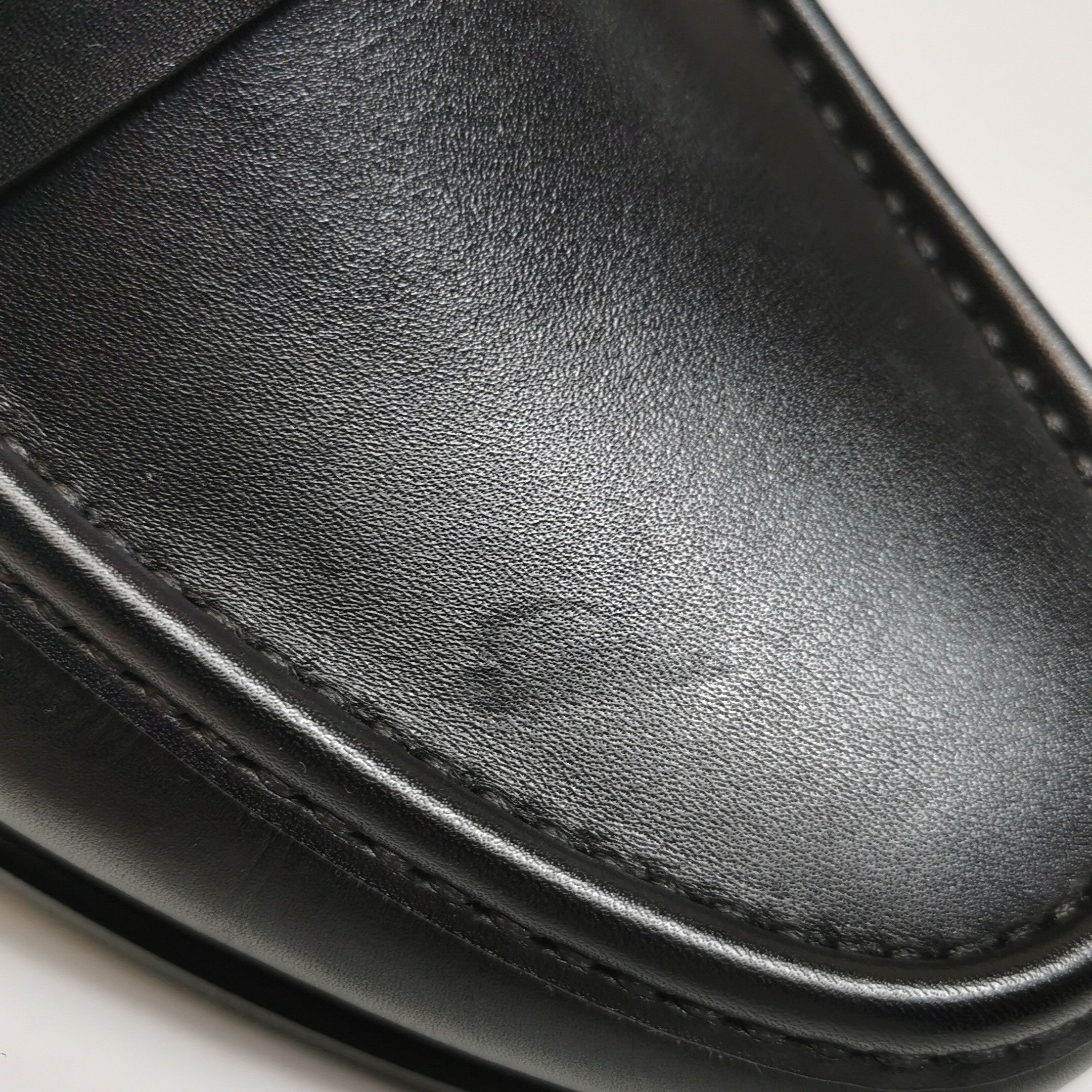 Salvatore Ferragamo Salvatore Ferragamo Gancini Leather Loafers Size 6.5 Size US 7 / EU 40 - 8 Thumbnail