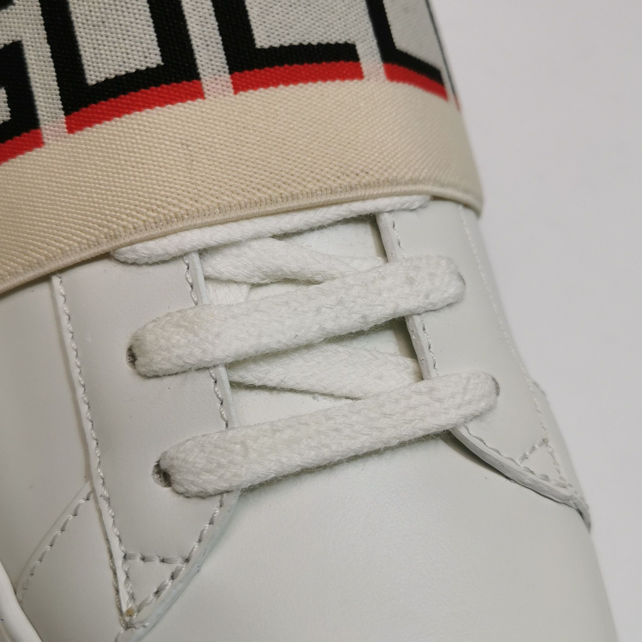 Gucci Gucci Logo Band Ace Sneakers 38.5 Size US 8.5 / IT 38.5 - 9 Thumbnail
