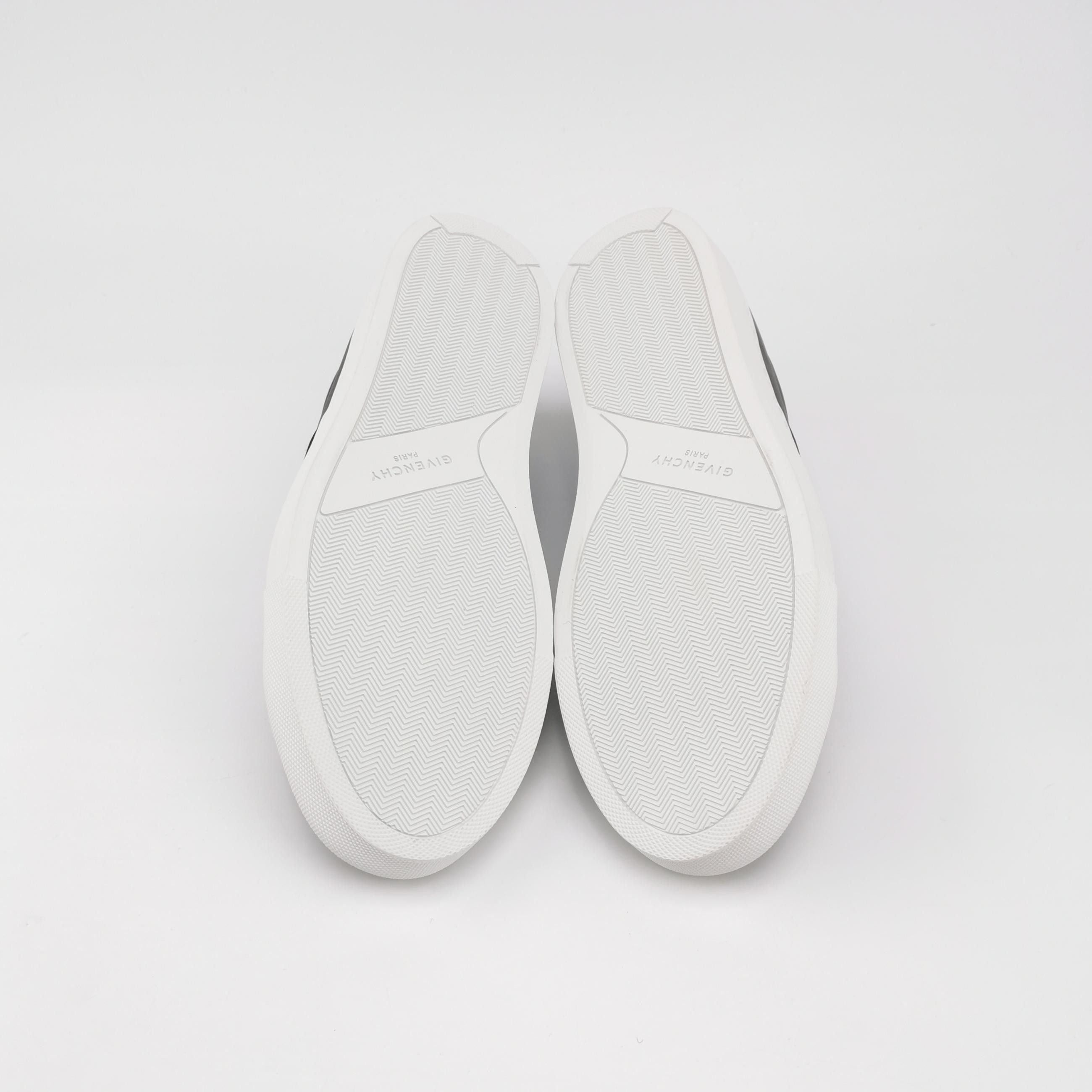 Givenchy Givenchy Logo Band Urban Street Sneakers 40 Size US 7 / EU 40 - 6 Thumbnail