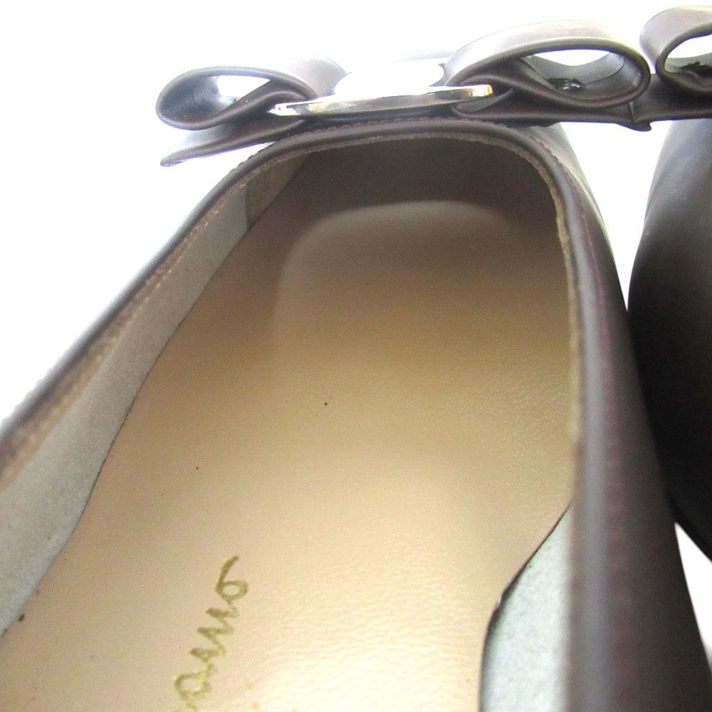 Salvatore Ferragamo Salvatore Ferragamo Salvatore Ferragamo Vara Calf Leather Pumps Leather Shoes DUTY FREE for USA Size ONE SIZE - 6 Thumbnail