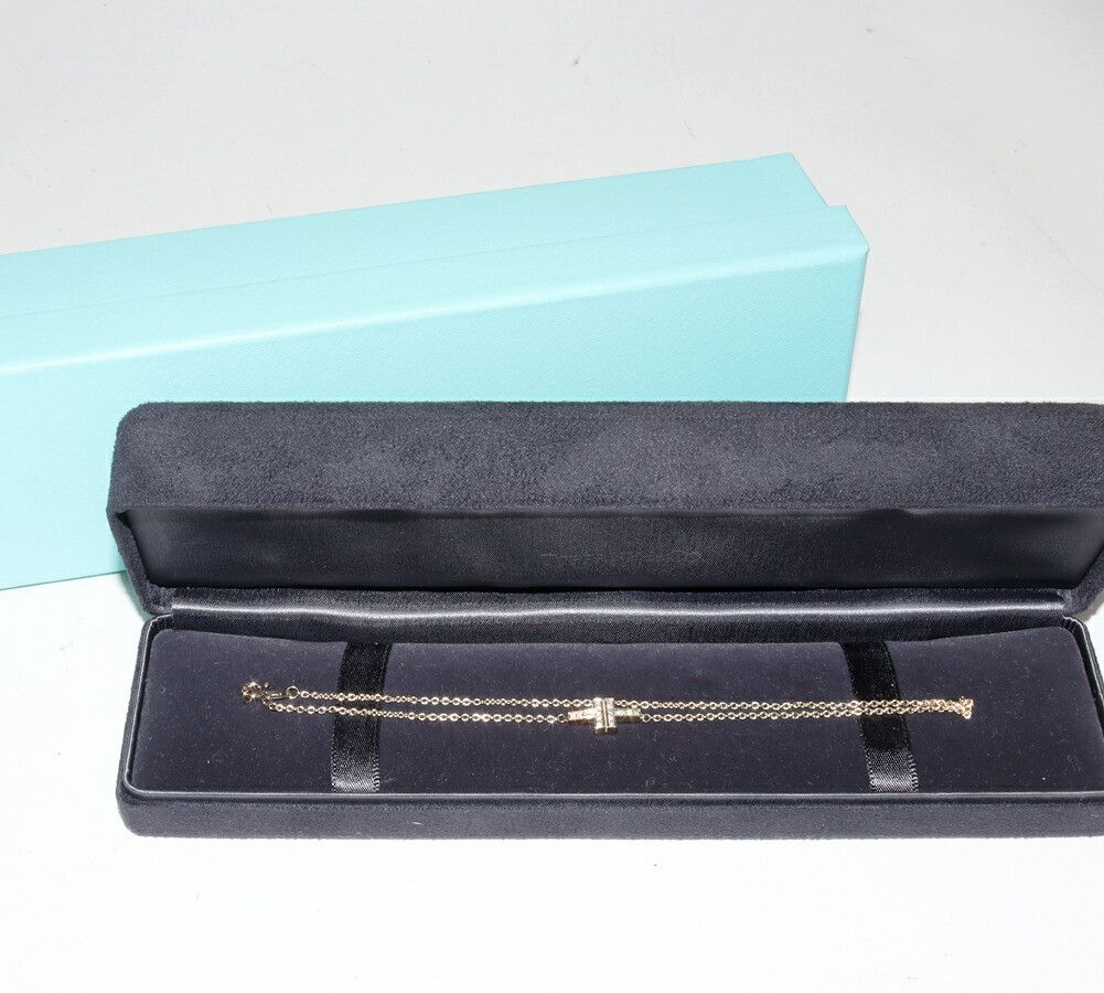 Tiffany & Co. Tiffany & Co. Tiffany & Co. T TWO Au750 Diamond Bracelet Precious Metal Bracelet DUTY FREE for USA Size ONE SIZE - 3 Thumbnail