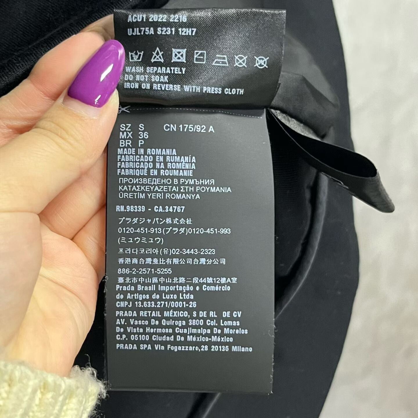 Prada Prada Black Light Jacket s Men Size US S / EU 44-46 / 1 - 4 Thumbnail